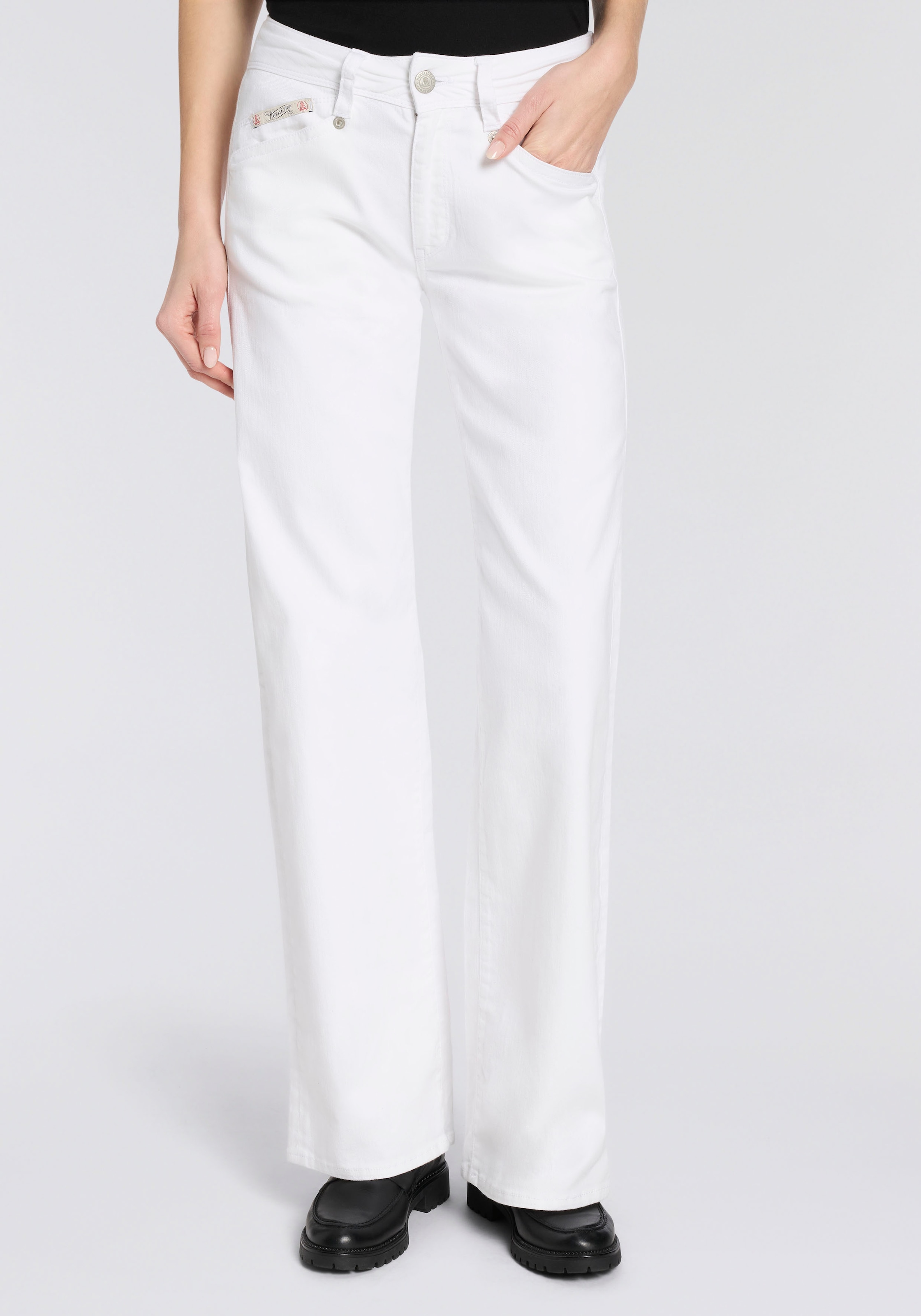 Herrlicher Jeans droit »Prime New Denim White Stretch« mit Spitzbund und Keileinsätzen, High Waist