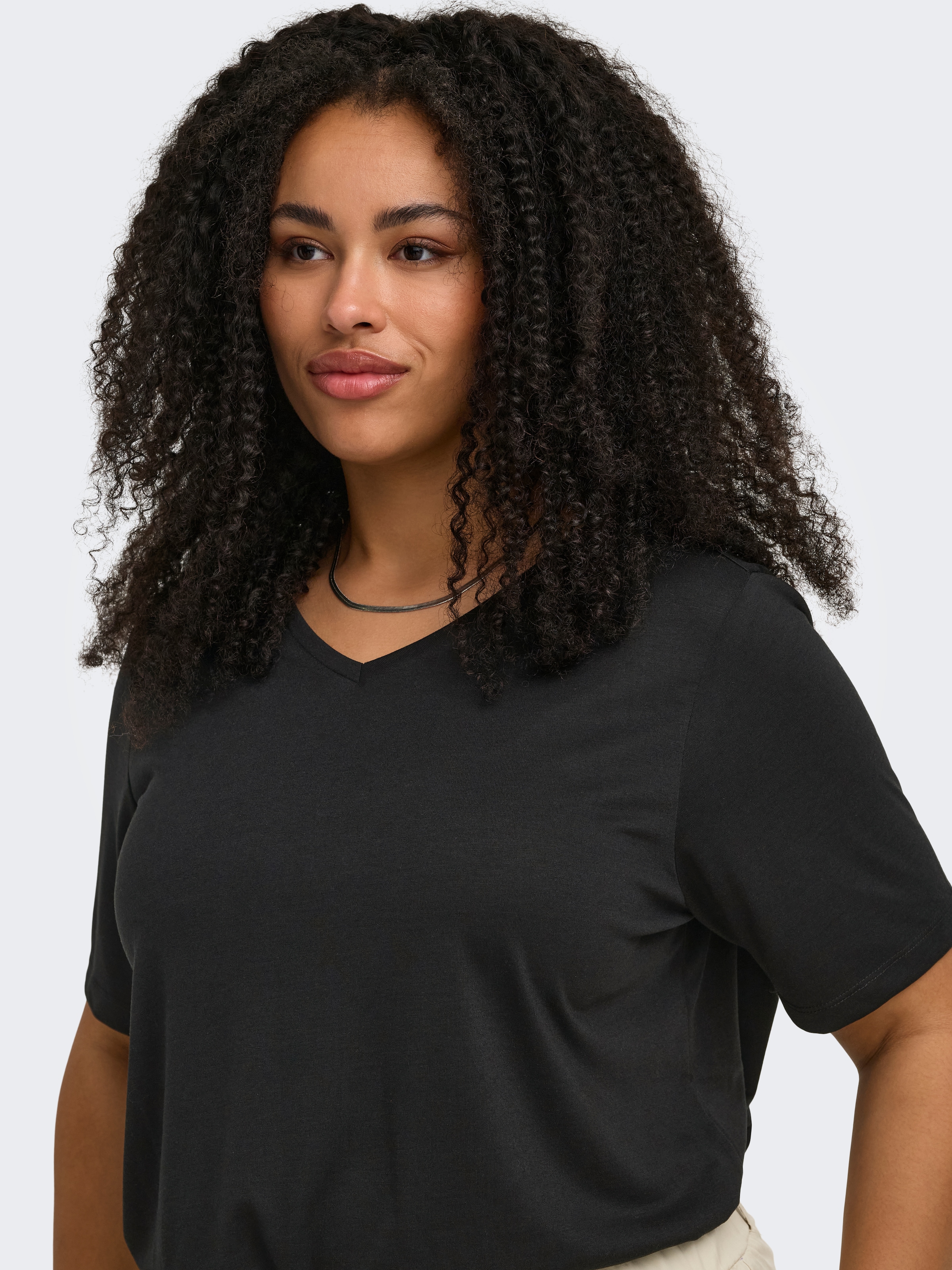 ONLY CARMAKOMA V-Shirt »CARCORAL S/S V-NECK TEE JRS«