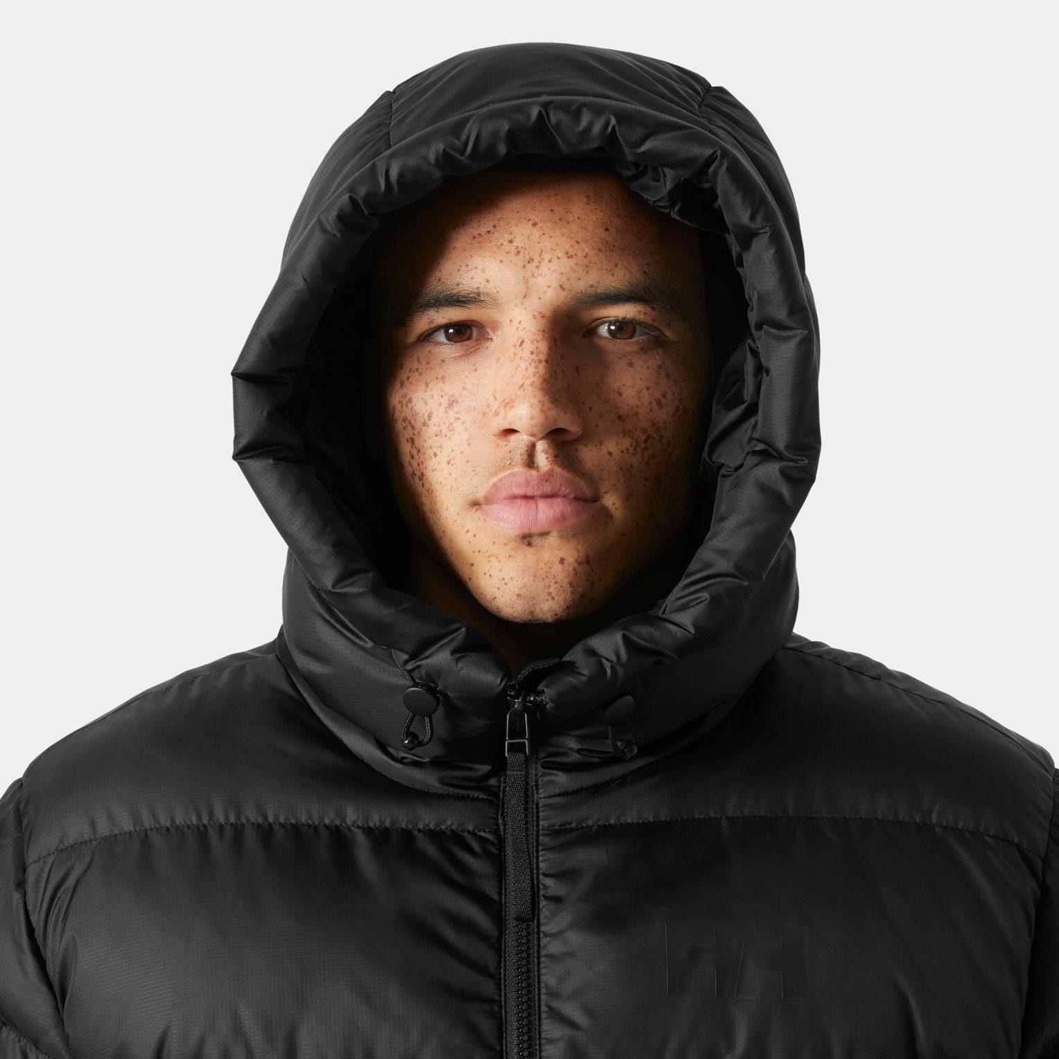Helly Hansen Veste matelassée »ACTIVE PUFFY JACKET« avec capuche avec poches fendues zippées, en matière ripstop robuste