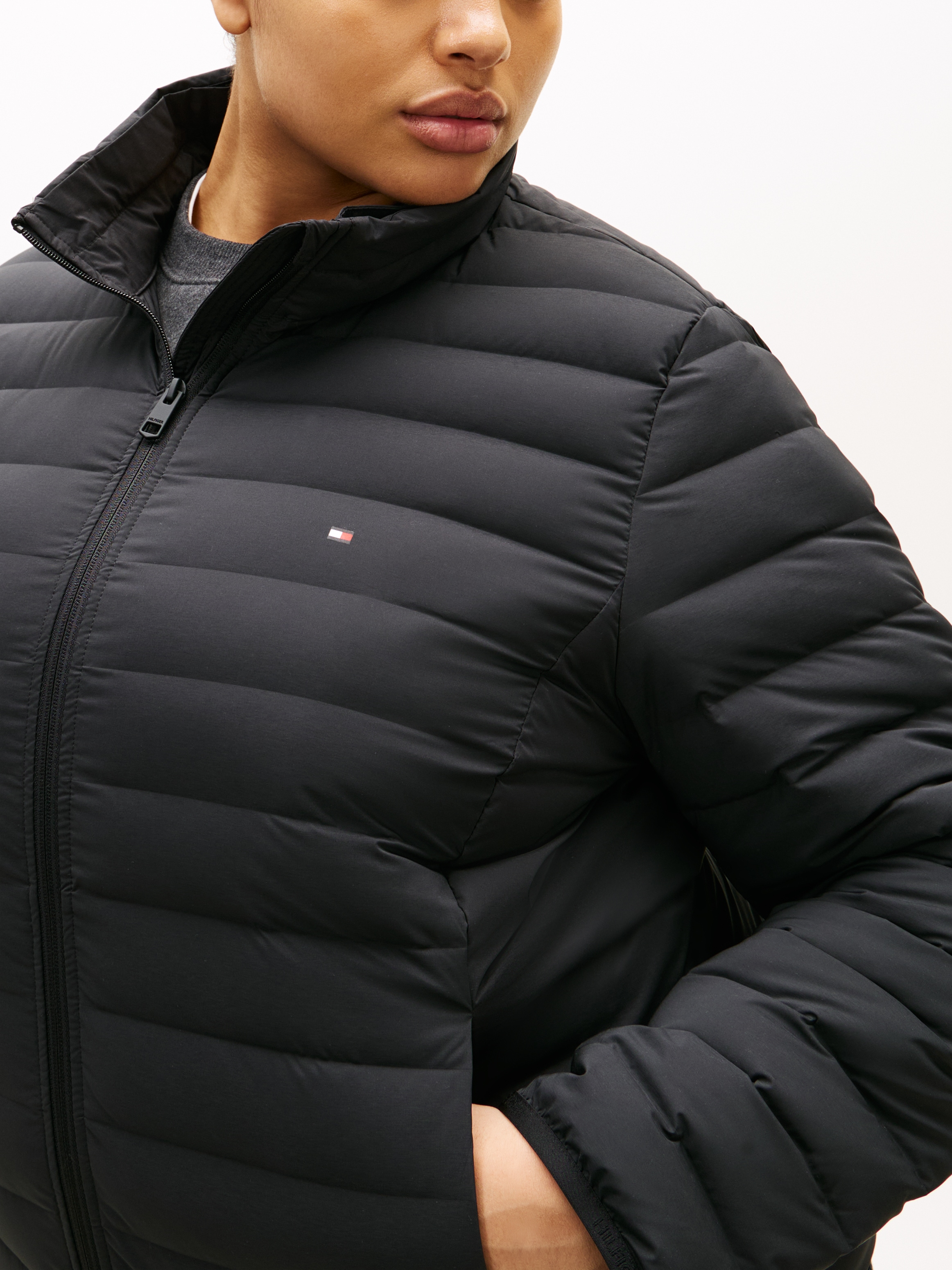 Tommy Hilfiger Curve Steppjacke »CRV STRETCH NYLON LW DOWN JACKET« mit Kapuze in grossen Grössen