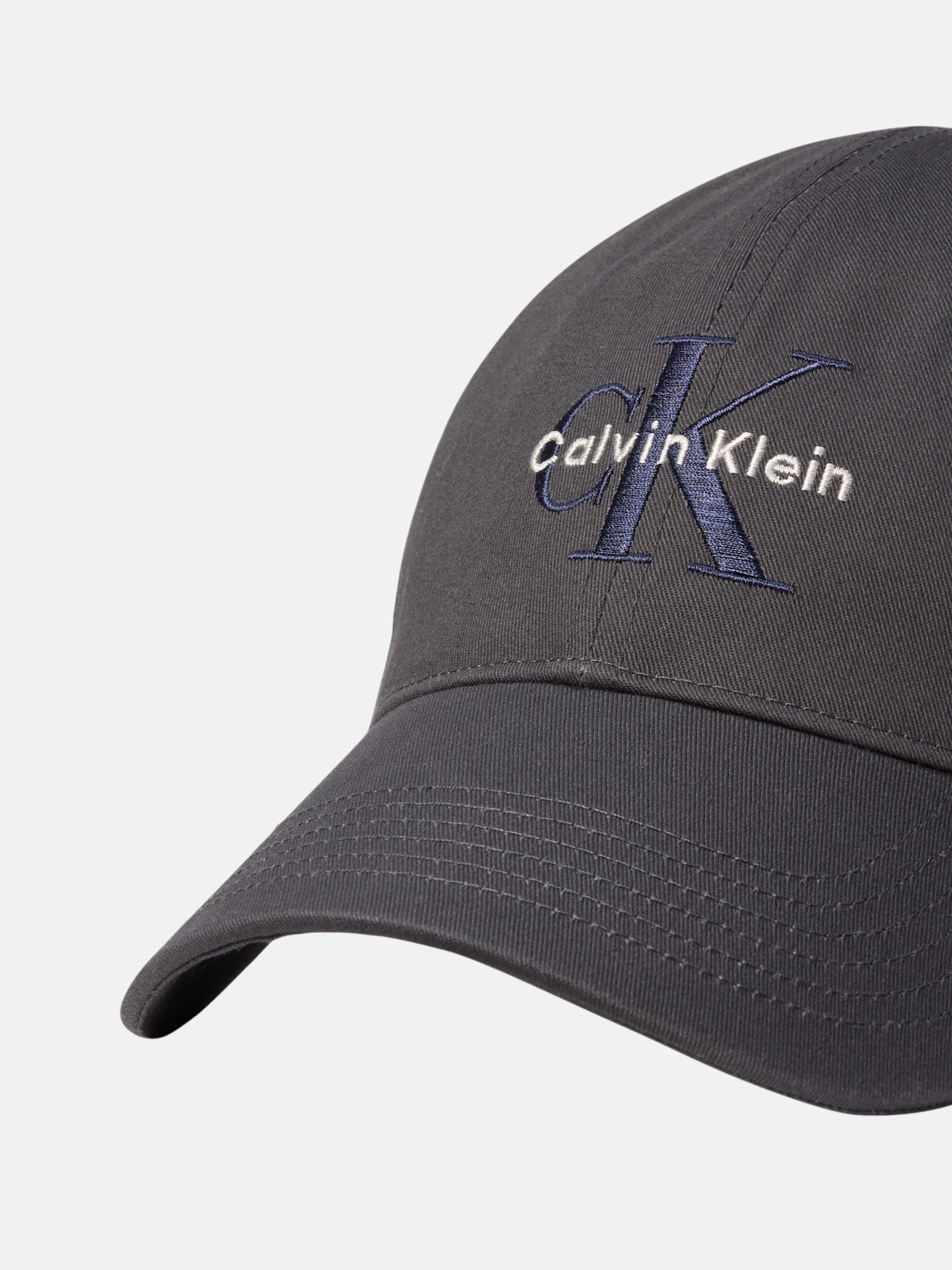 Calvin Klein avec logo de marque