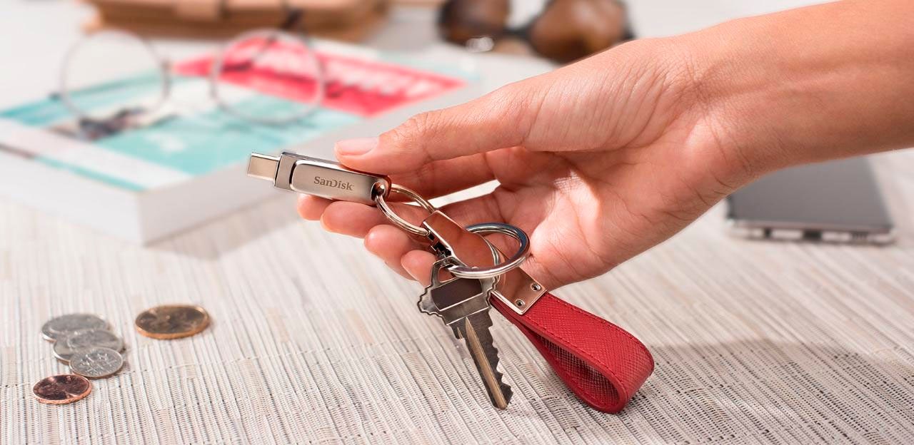 Sandisk Clé USB »Ultra® Dual Drive Luxe USB Type-C™ 128 GB« (128GB GB Lesegeschwindigkeit 150 MB/s)