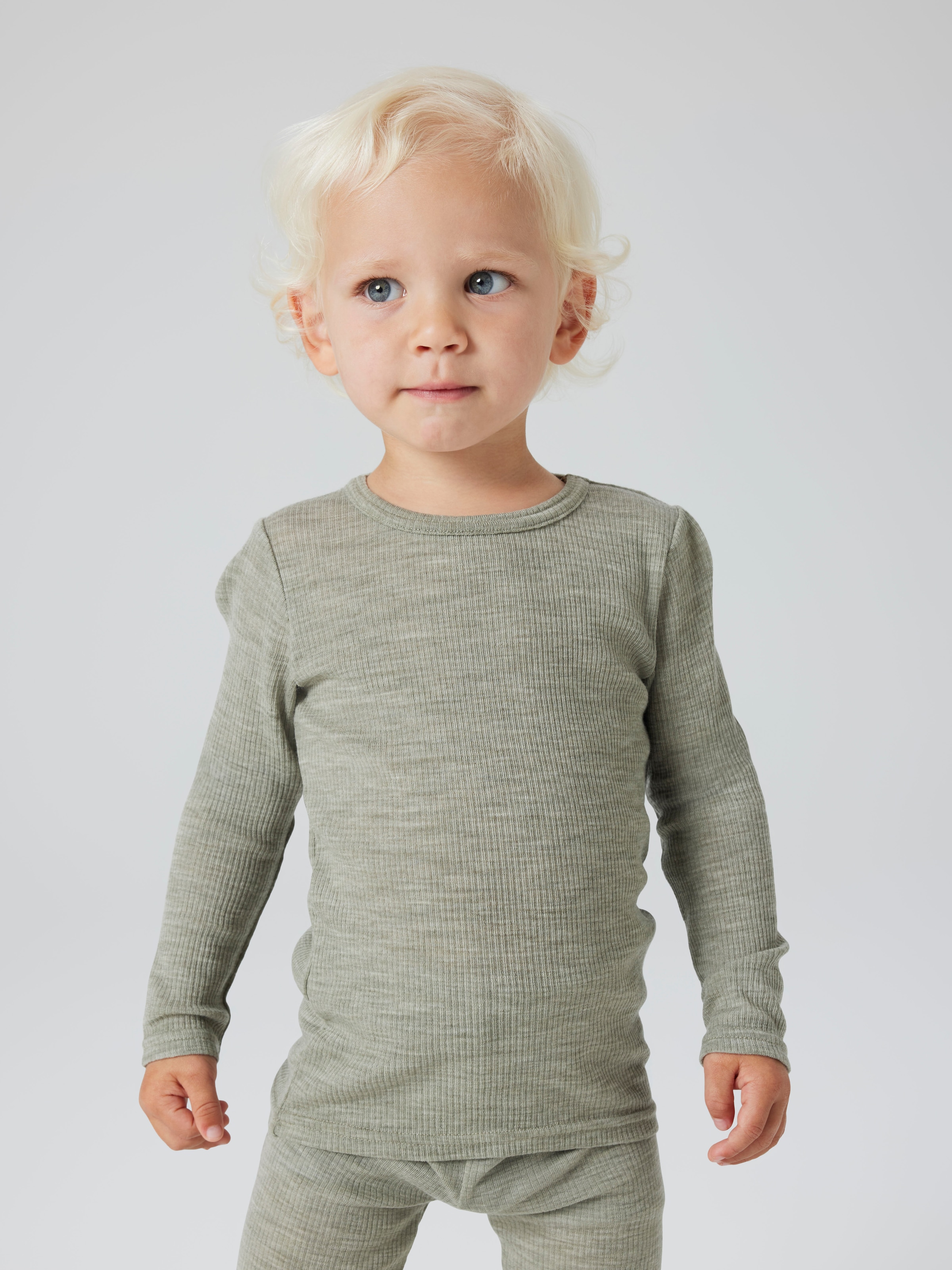 Name It T-shirt à manches longues »NMNWAX WOOL RIB LS TOP NOOS« en pure laine mérinos