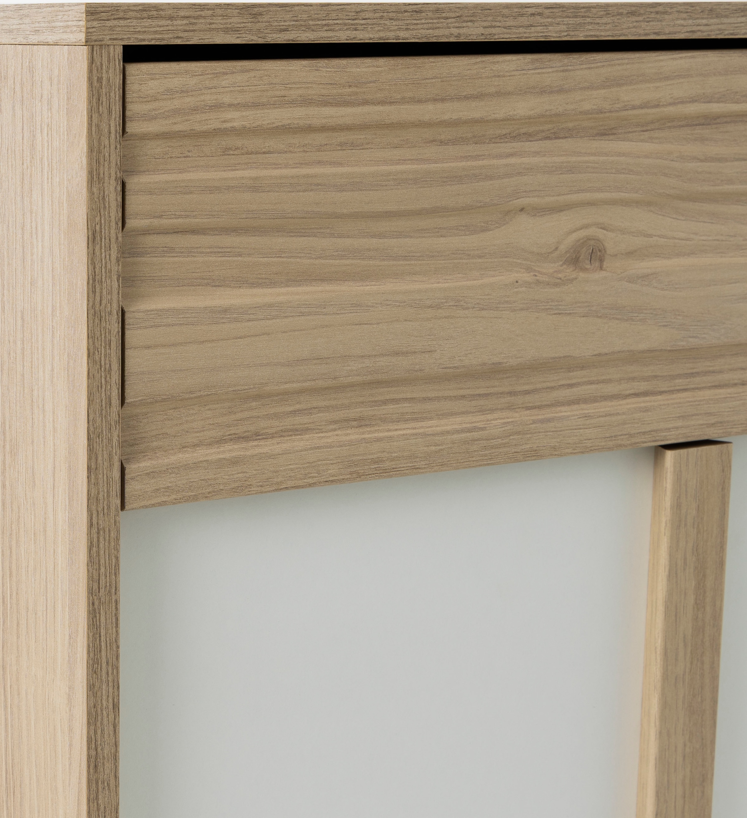 Gami Commode »ARIA« 1 cuis tlg. Eine praktische Kommode mit 4 grossen Schubladen.