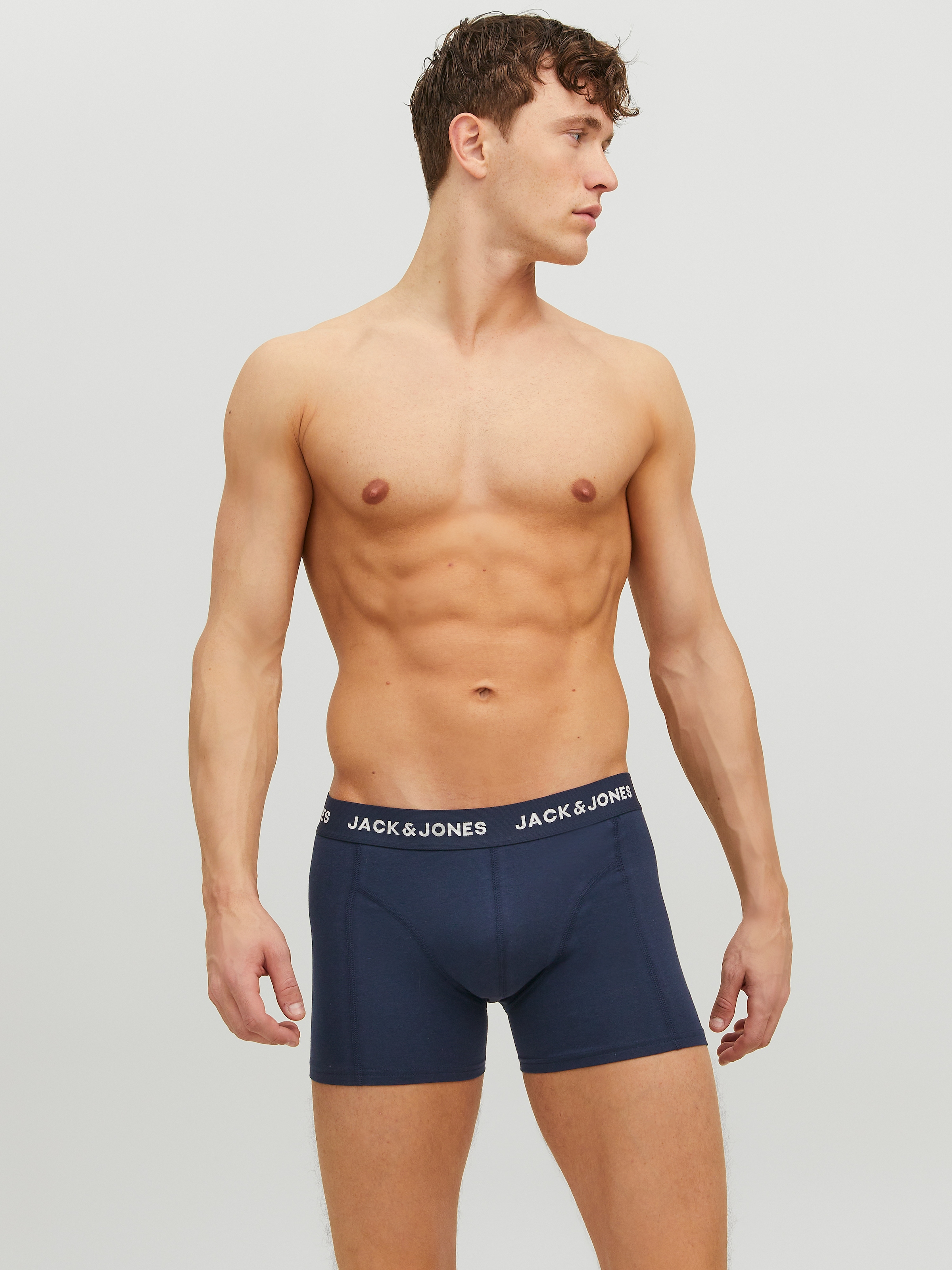 Jack & Jones Boxer »JACANTHONY  im 3er Pack mit Logo-Bund und weichem Griff«, 3 Stk. unifarben mit Farbeinsatz, modisch, eng anliegend, Baumwollmischung