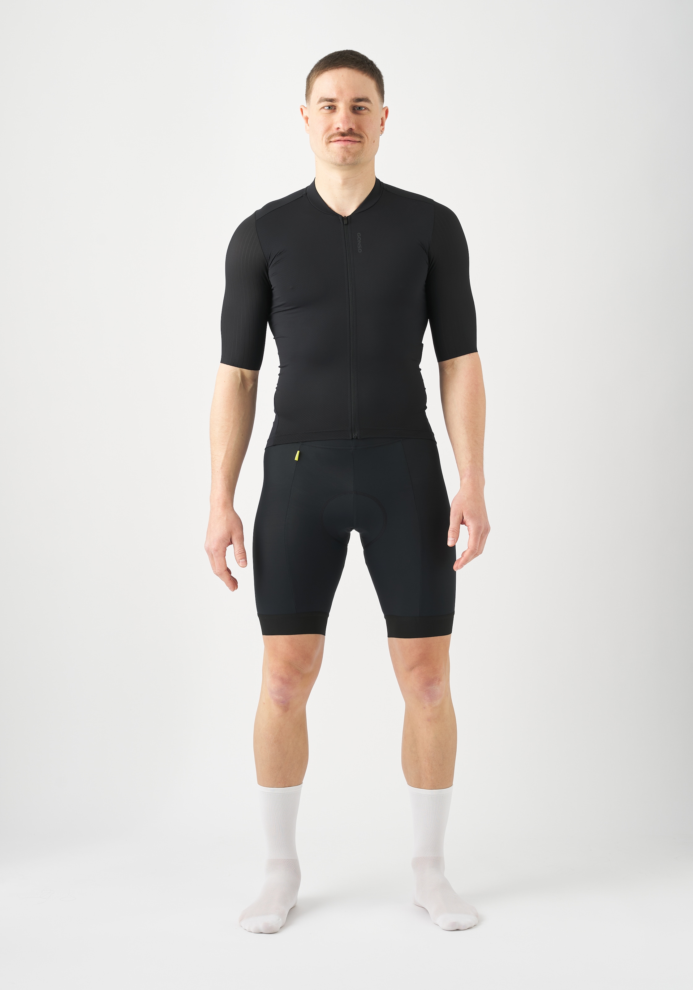 Gonso Radtrikot »SITIVO Jersey Red M« Herren Fahrradtrikot kurzarm, atmungsaktives Trikot mit Rückentasche