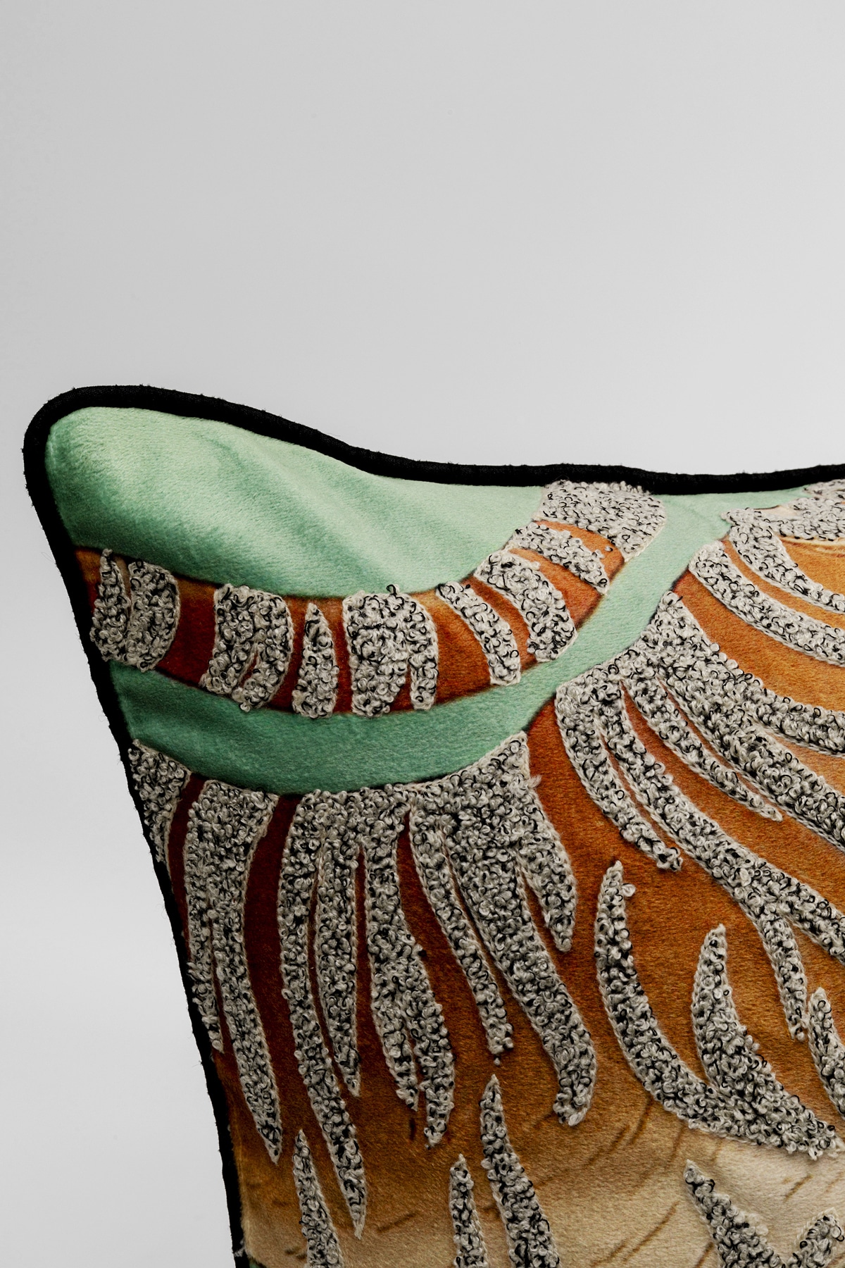 Kare Design Coussin décoratif »Tiger Love, Kissenhülle mit Füllung, 45x45 cm« soutient agréablement la tête et le cou pour un sommeil réparateur