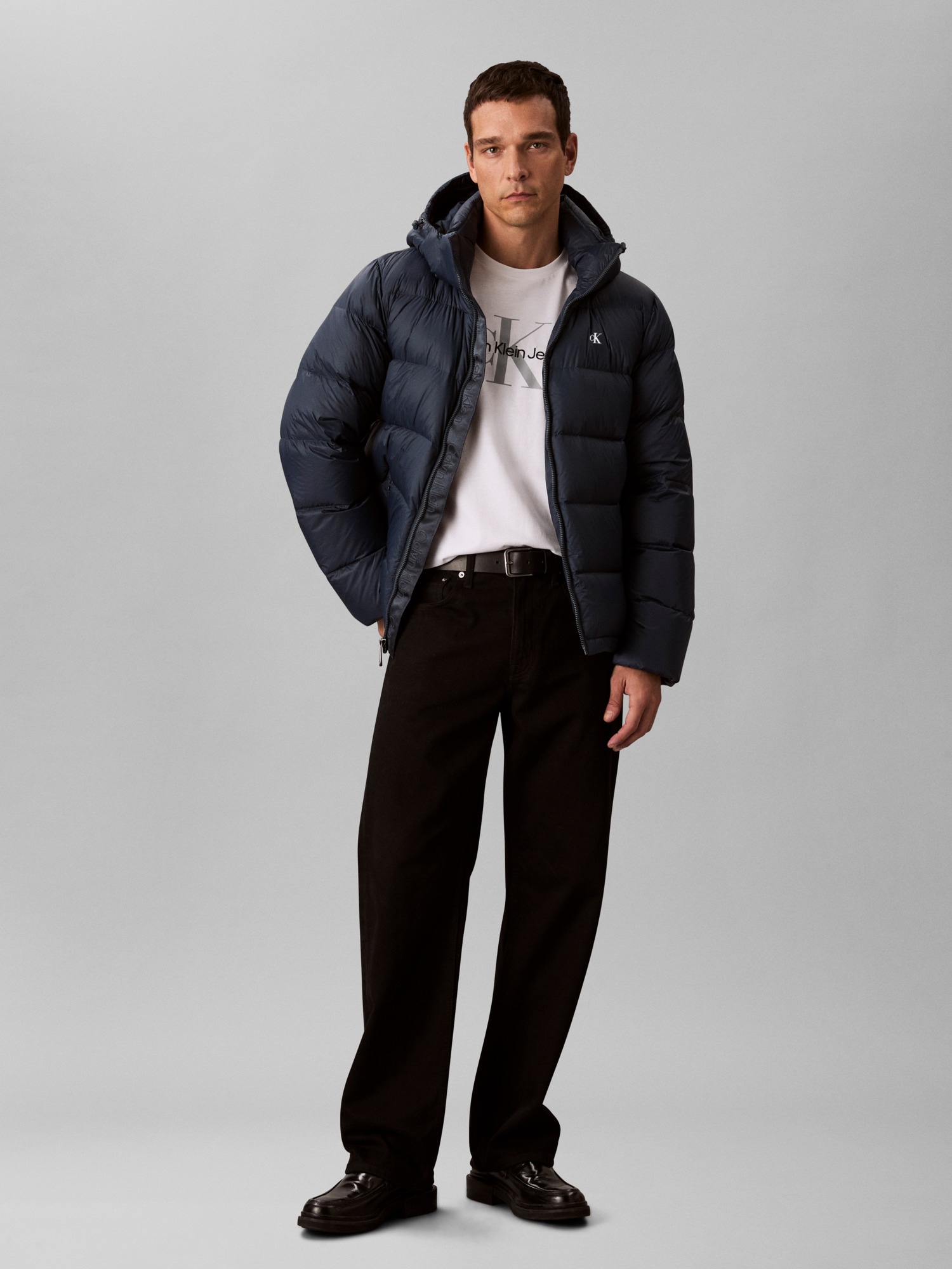 Calvin Klein Jeans Veste matelassée »LS NYLN ZP OFF HD DW« avec capuche capuche, coupe régulière, rembourré chaud