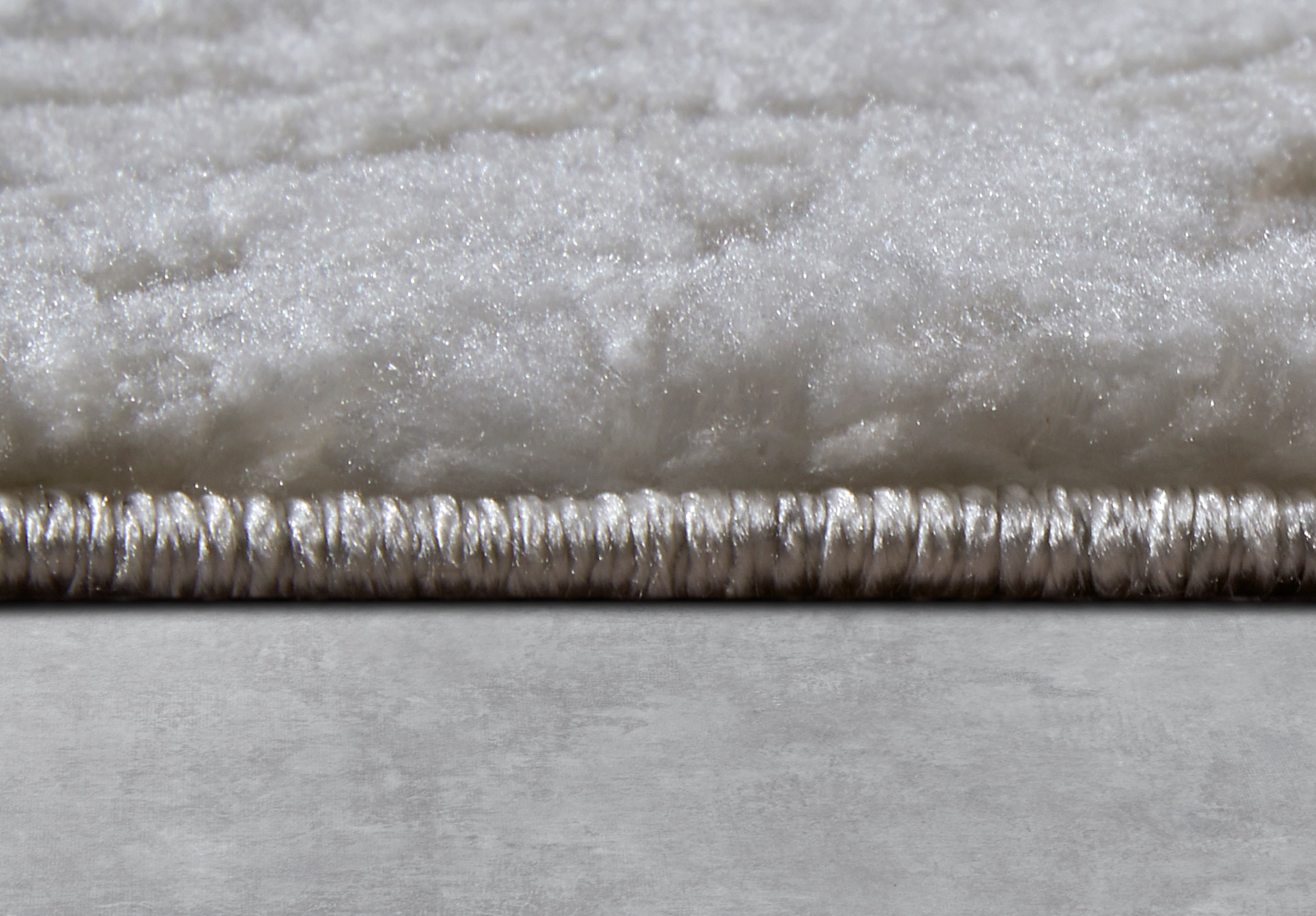ELLE DECORATION Designteppich »Chappe« rechteckig 18 mm Höhe Shaggy, Läufer, flauschig, weich, Langflor, modern, Hoch Tief Effekt