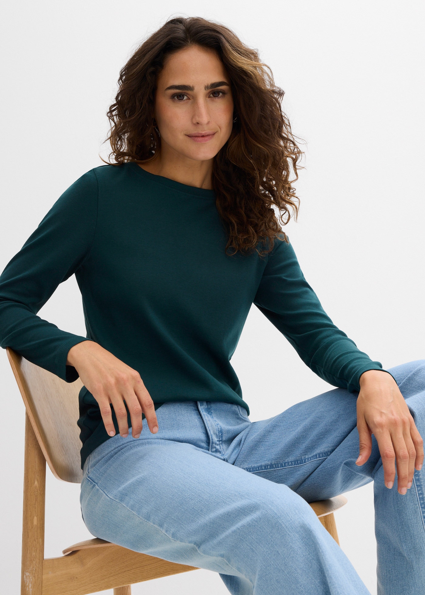 bonprix T-shirt à manches longues eng anliegende Passform, lange Ärmel, Basic-Shirt