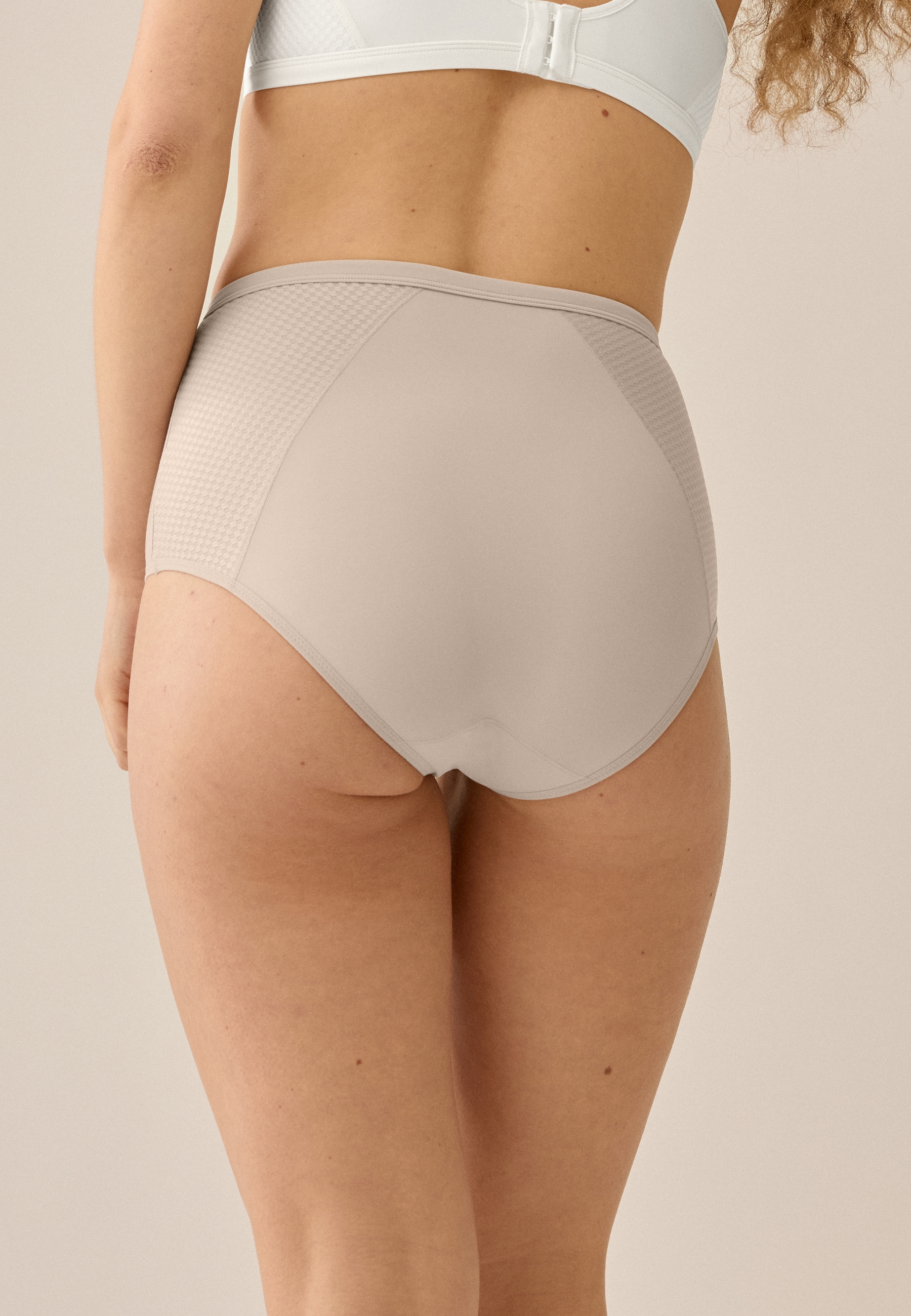 Naturana Culotte haute »Modern Minimizer« -, 1 cuis tlg., hoch ausgeschnitten, elastisch, figurformend, eng, basic, bequem