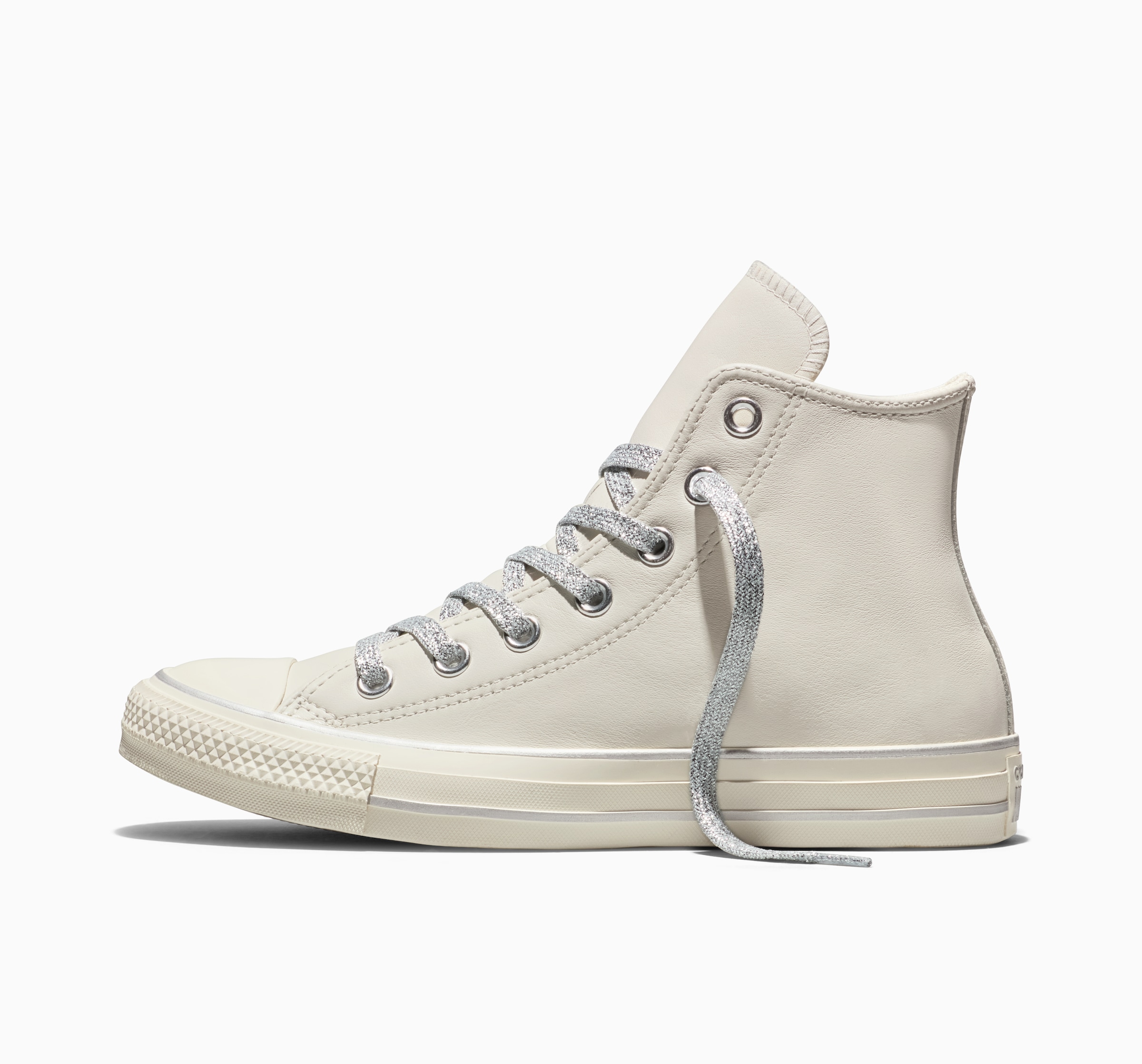 Converse Sneaker »Chuck Taylor All Star«  aus Leder mit abnehmbarem Charm "Stern"