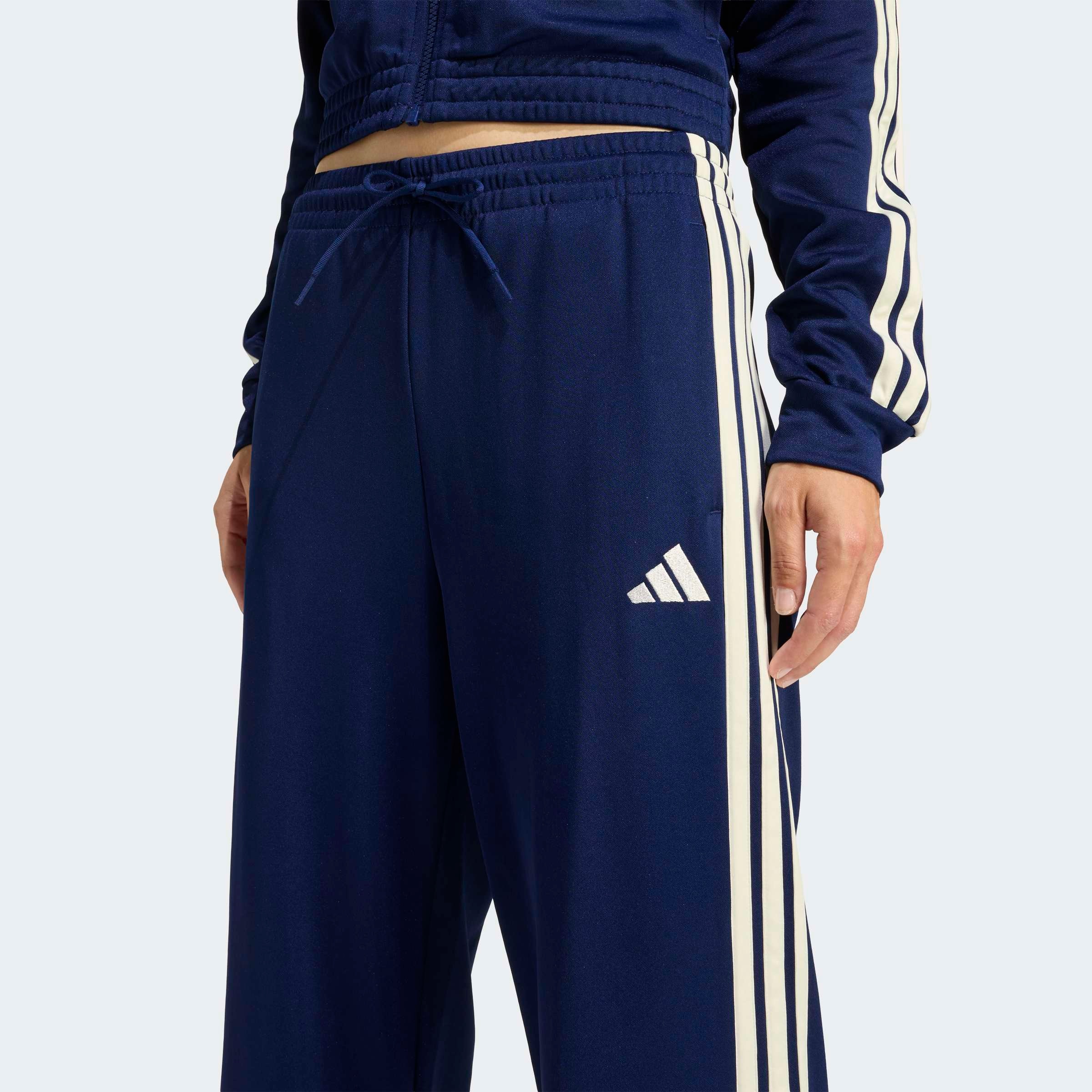 adidas Sportswear Trainingsanzug »W TEAMSPORT TS« 2 tlg. Jacke schmal geschnitten; Hose regulär geschnitten, hoher Bund