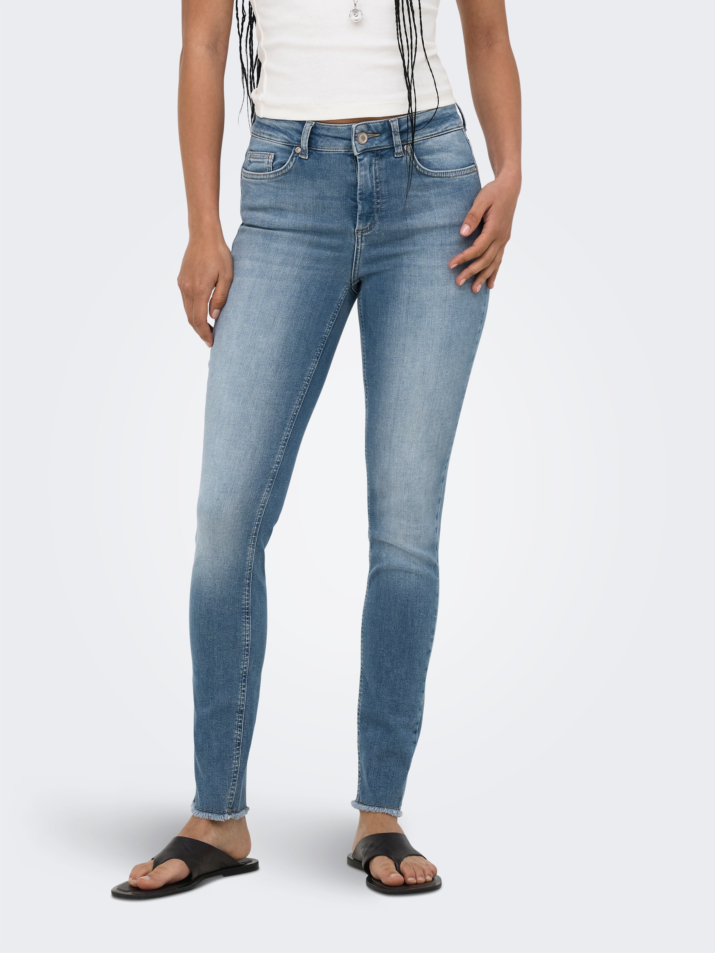 ONLY Jeans skinny »ONLBLUSH MID SK ANK RW DNM REA363« mélange de coton, coupe skinny