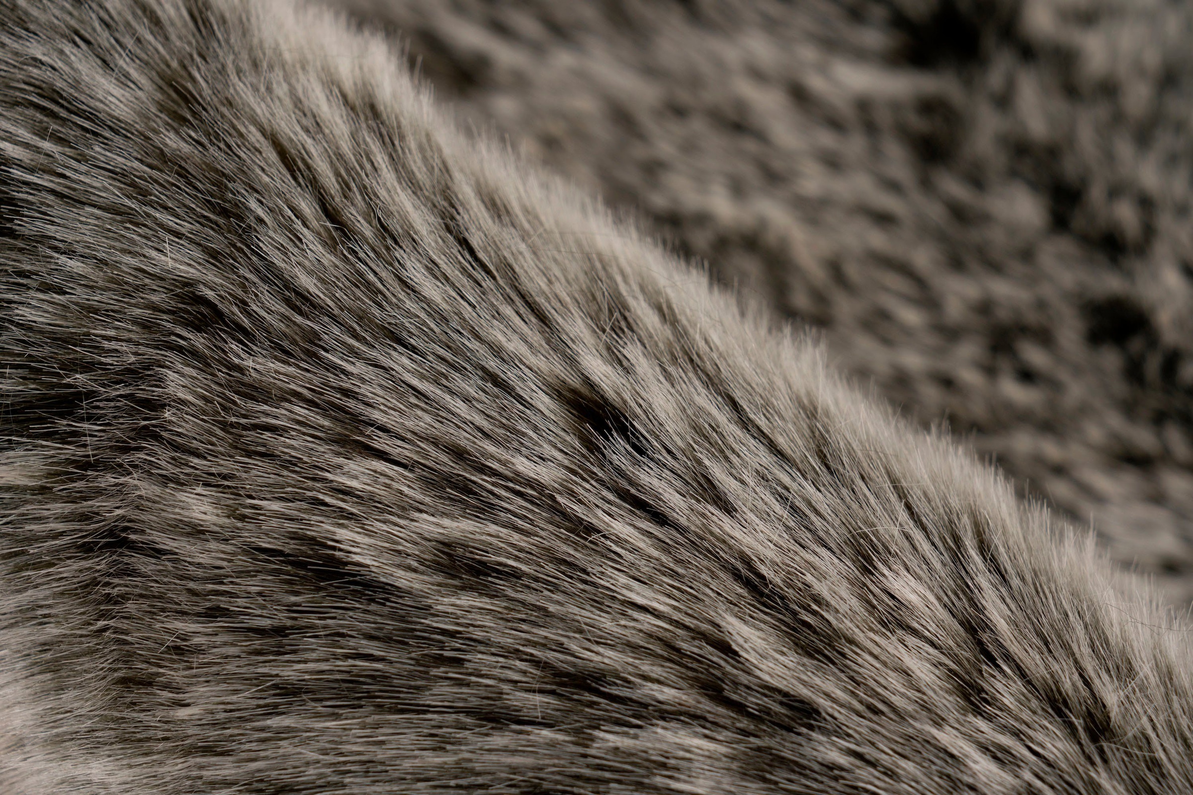 calo-deluxe Tapis en fourrure »Emica-1000« En forme de fourrure 52 mm Höhe Kunstfell, Wohnzimmer