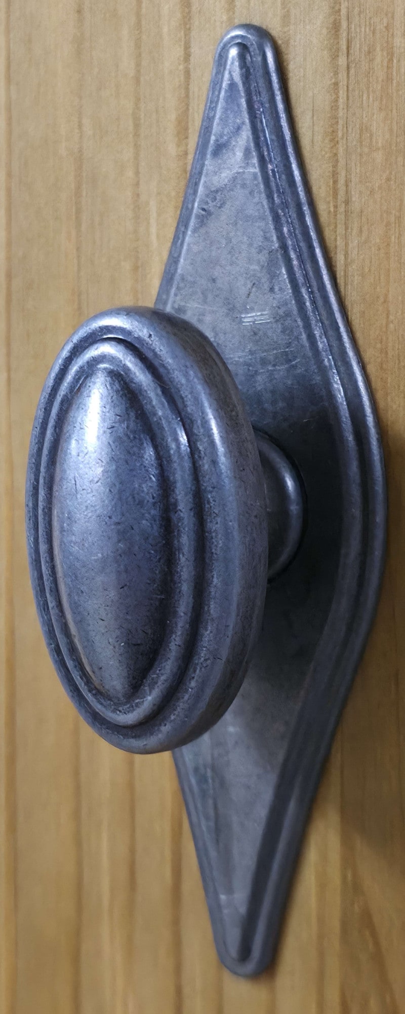 GOODproduct Hochschrank »Rauna« aus massiver Kiefer, Breite 44 cm, Rillenoptik, made in EU