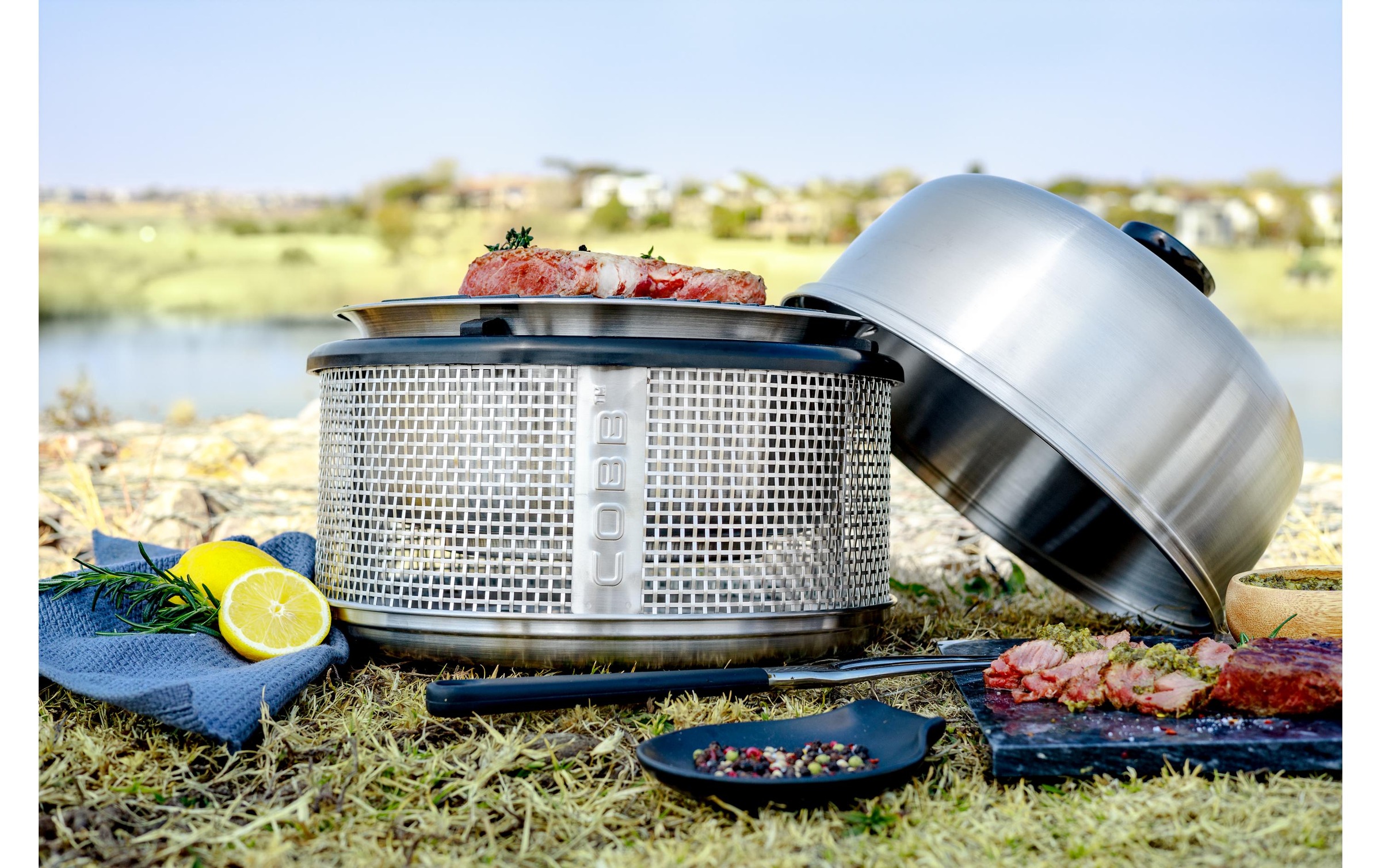   Camping-Gasgrill »COBB Supreme Tischgrill«
