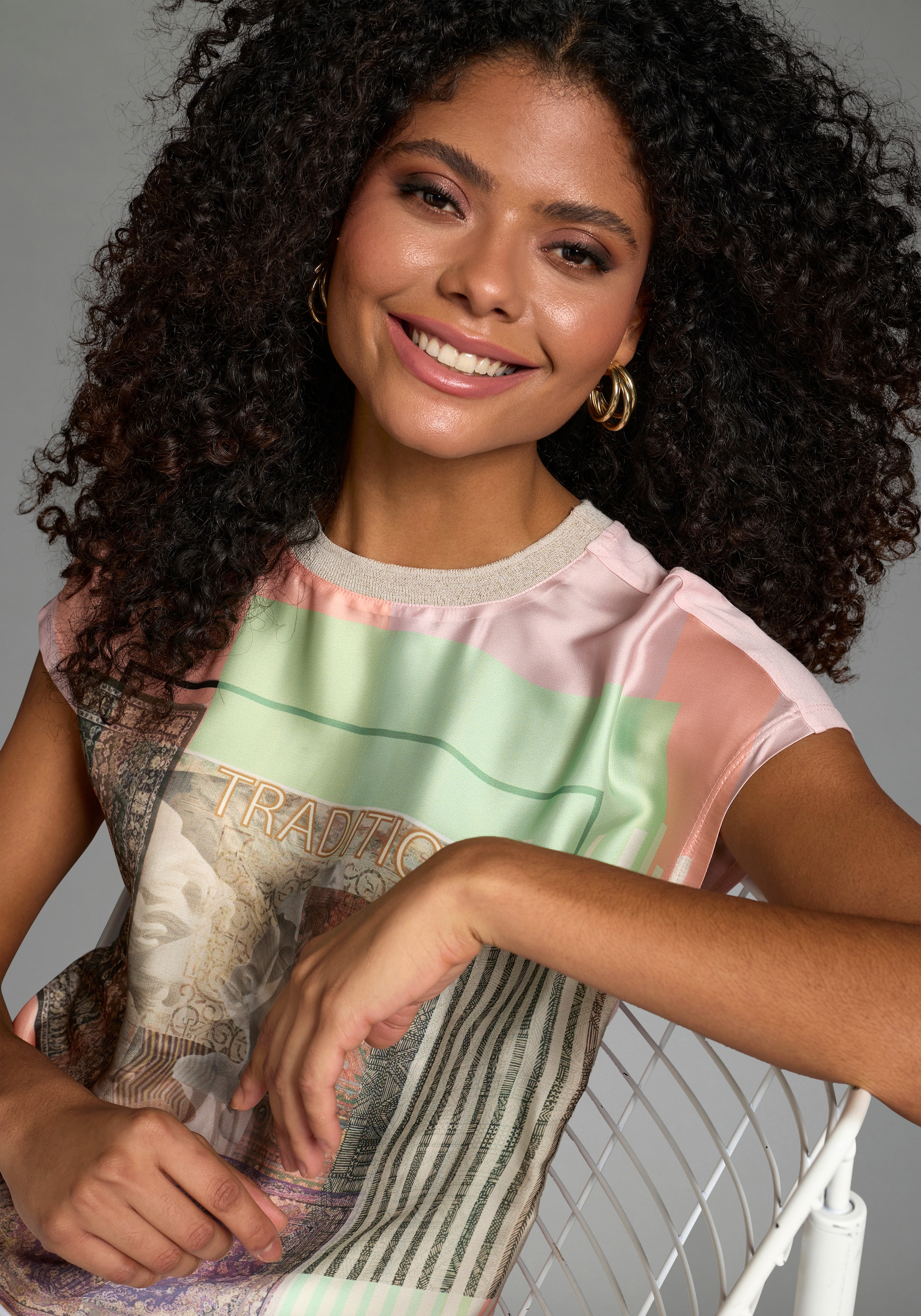 Laura Scott Shirtbluse Kurzarm, U-Boot-Ausschnitt, Materialmix aus Satin und Jersey