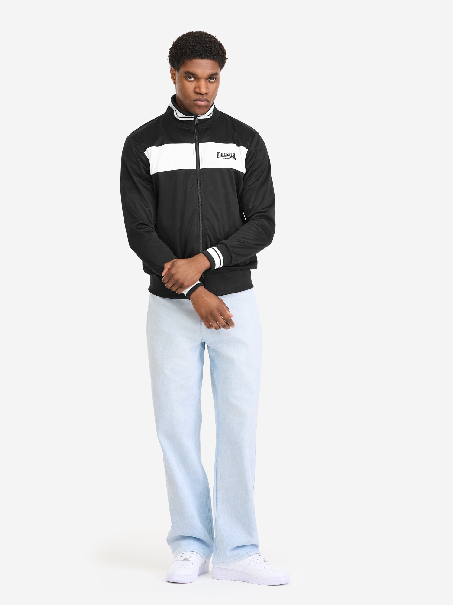 Lonsdale Veste d'entraînement »TRAININGSJACKE NORMALE PASSFORM MEOLS« 1 cuis tlg. sportlicher Stil