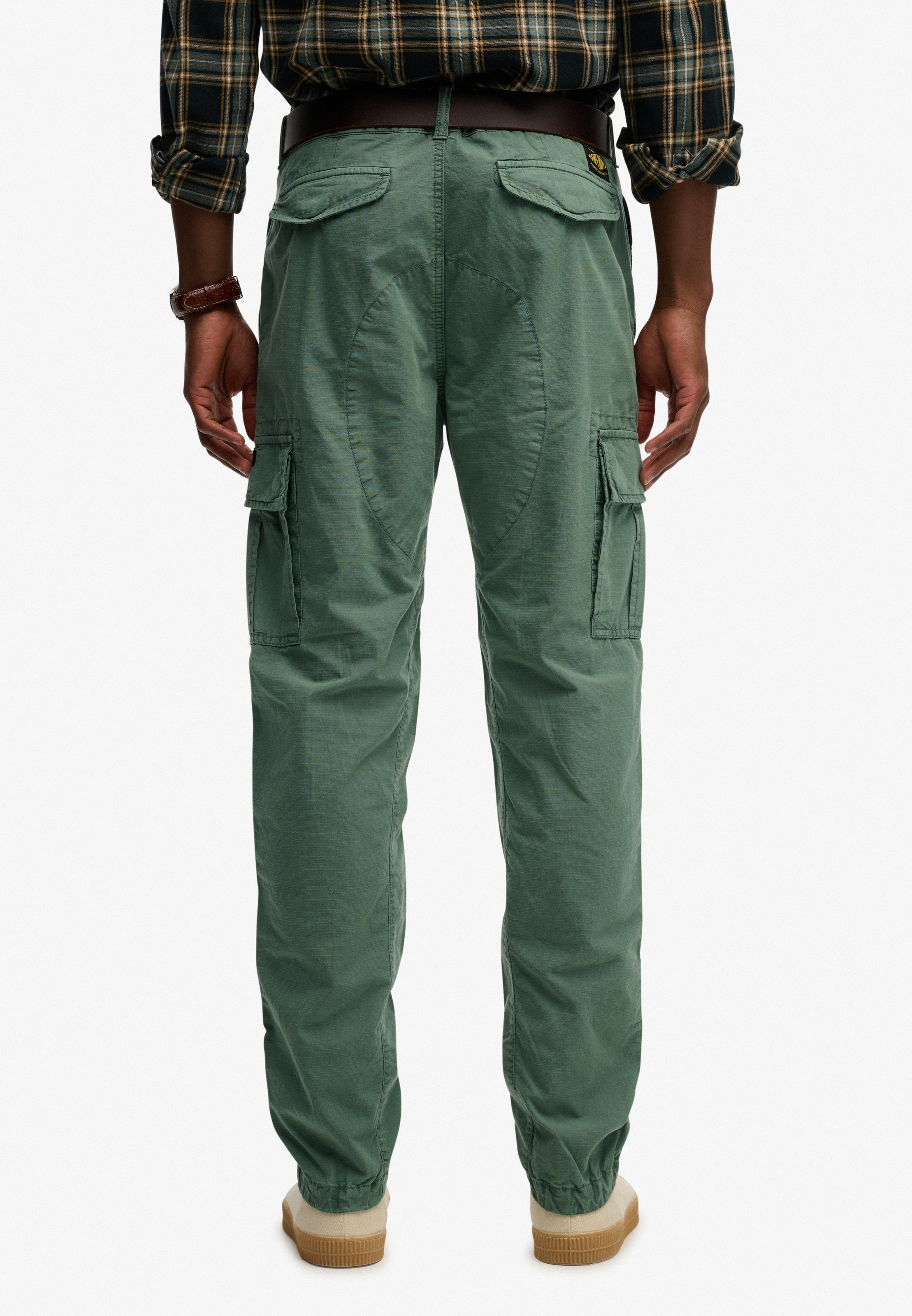 Superdry Pantalon cargo »RIPSTOP LIGHT CARGO PANT«  coupe regular, longueur cheville, avec fermeture éclair