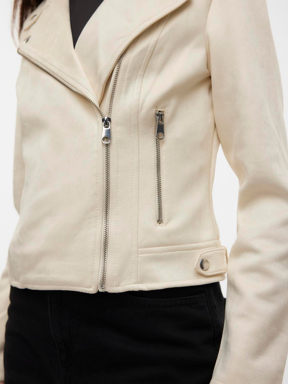 Vero Moda Veste de motard »VMJOSE SHORT FAUX SUEDE JACKET GA NOOS« mit asymetrischem Reissverschluss