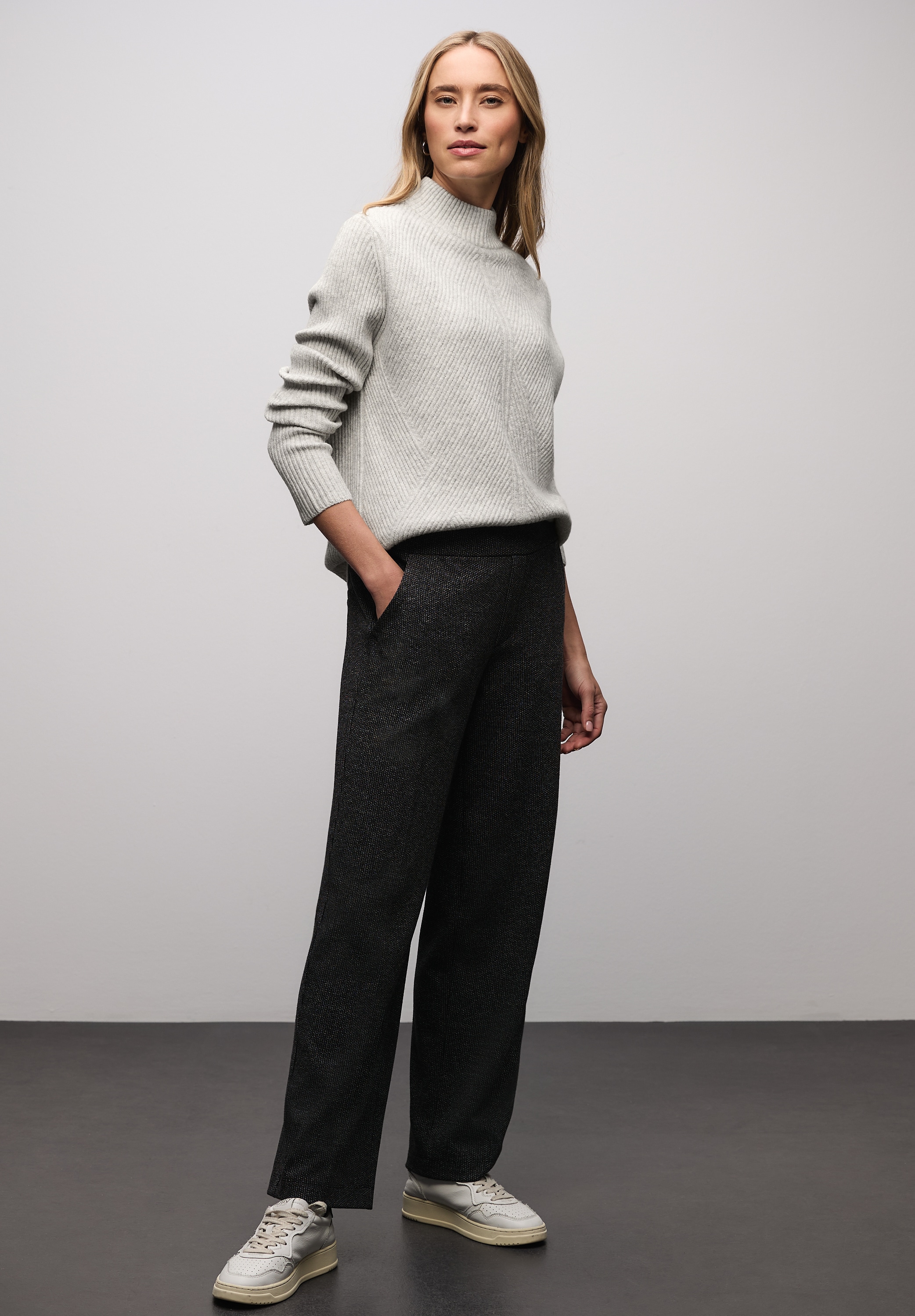 STREET ONE Pull à col montant mit dezentem Strukturmuster