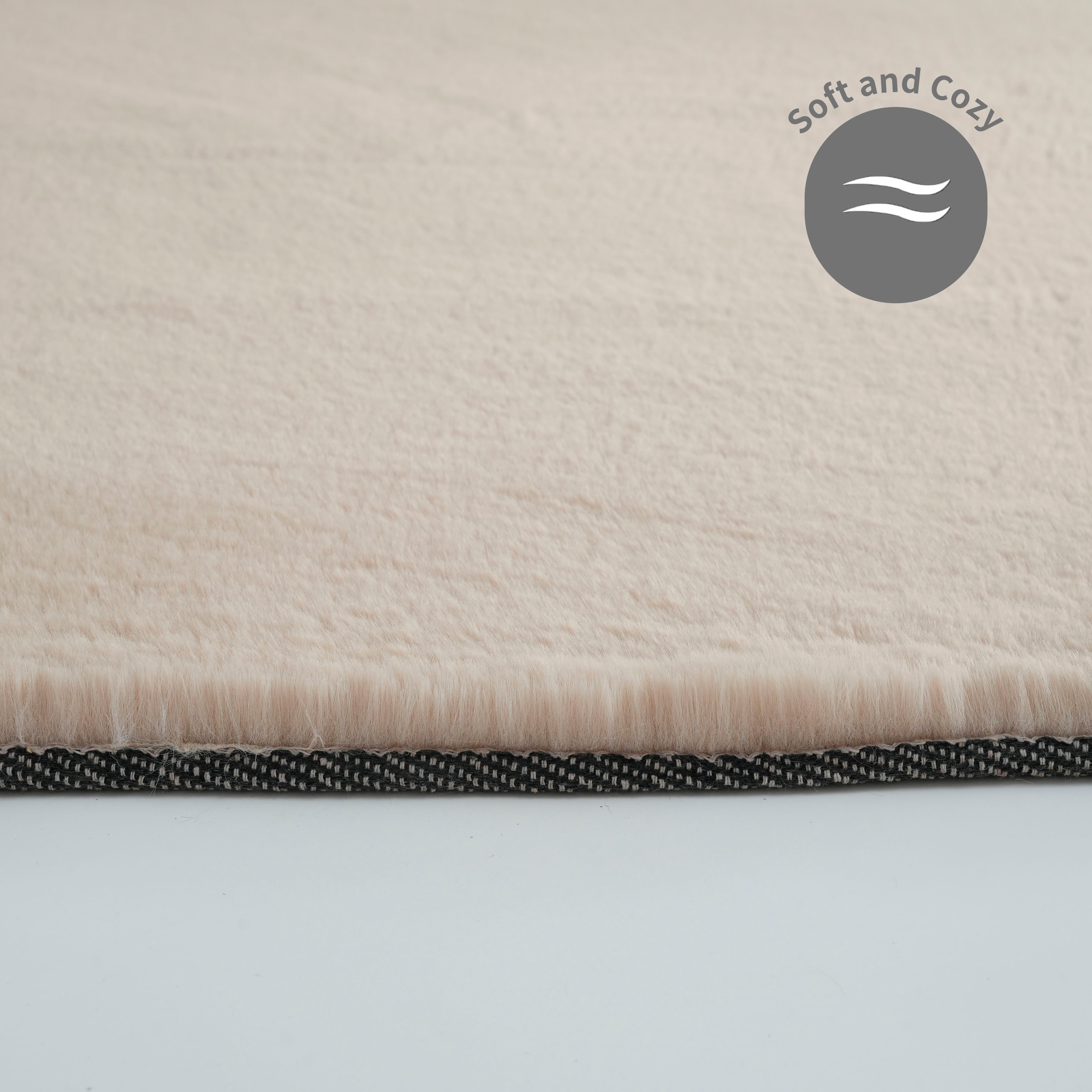 Bruno Banani Fellteppich »Rabbit 2, Kunstfell Teppich, Modern« rechteckig 25 mm Höhe Kaninchenfell-Haptik, sehr weich, Wohnzimmer, Schlafzimmer, Esszimmer