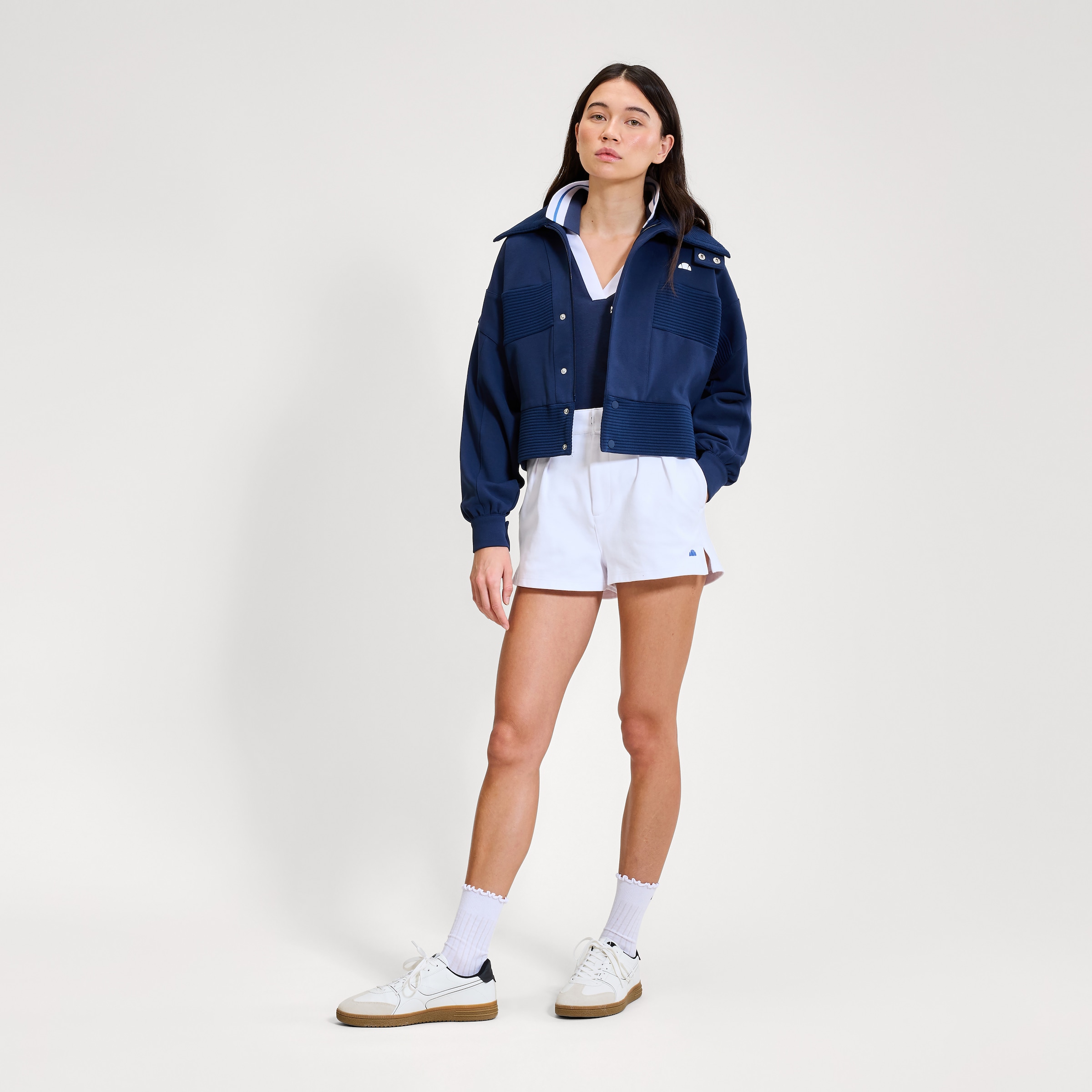Ellesse Polo »FERNIE POLO SHIRT« à manches courtes, avec col polo et encolure en V, coupe sportive