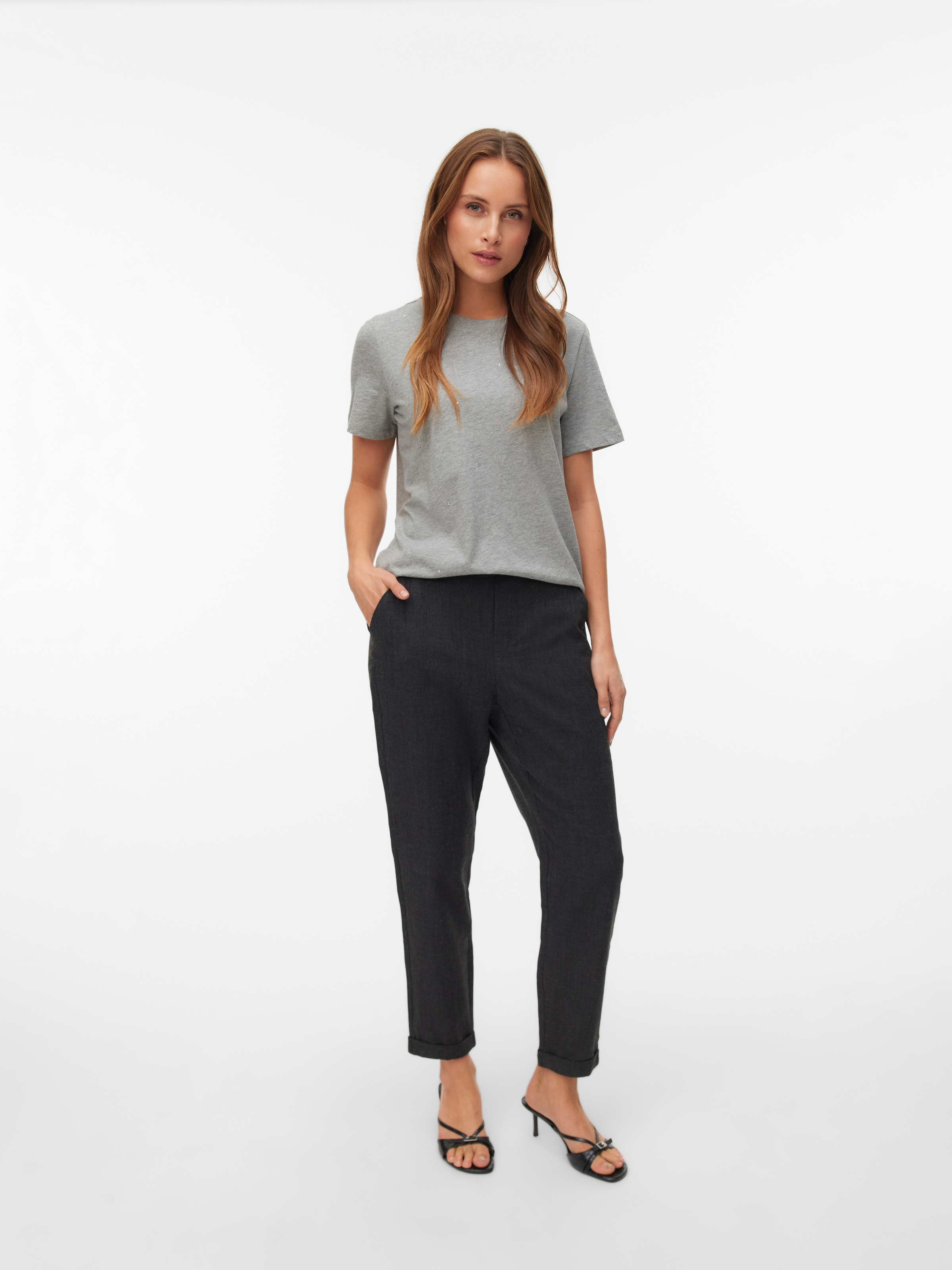 Vero Moda Pantalon de costume »VMMAYA BESTIE MW LOOSE PANT NOOS«