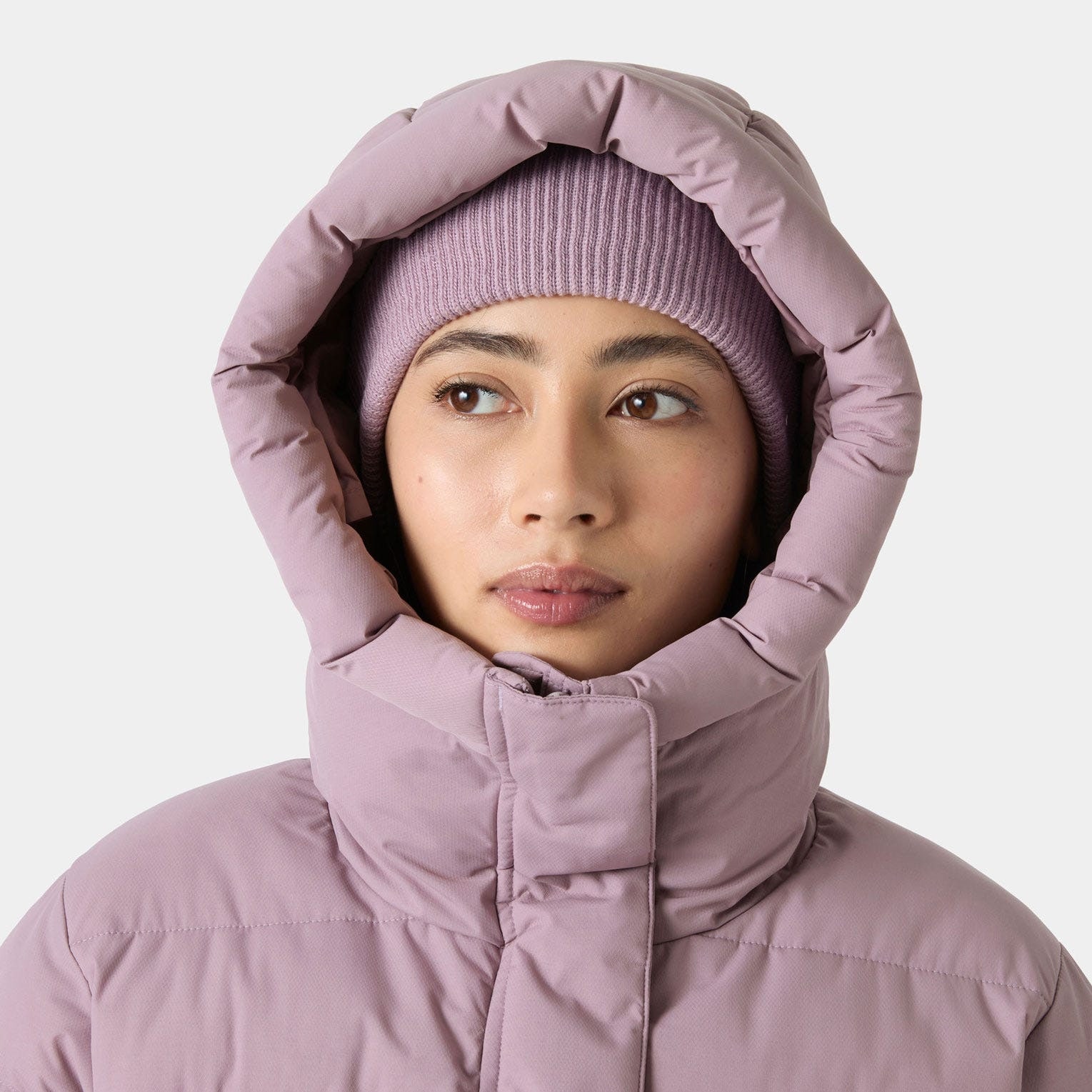 Helly Hansen Steppjacke »W ADORE PUFFY JACKET« sportlich, aus Polyamid, wasserabweisendes Aussenmaterial, leicht