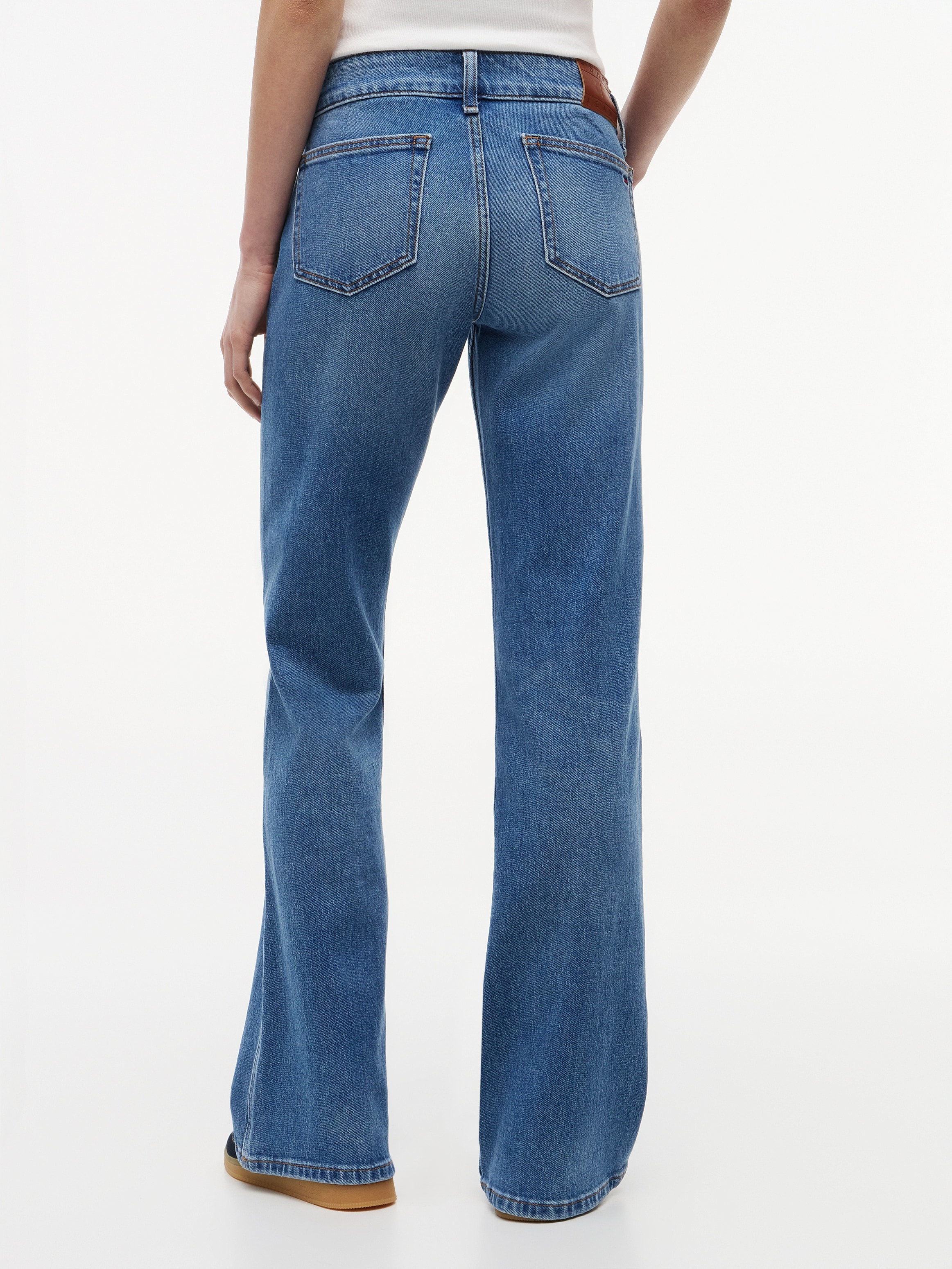Tommy Jeans Jeans bootcut »SIA LOW BOOTCUT BJ0133« Baumwollmischung, low  waist