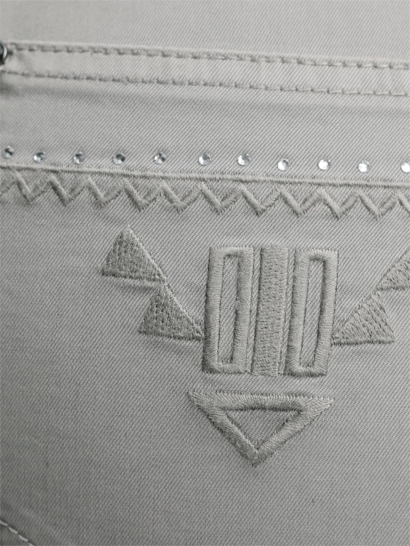CREATION L PREMIUM Jeans confortables 1