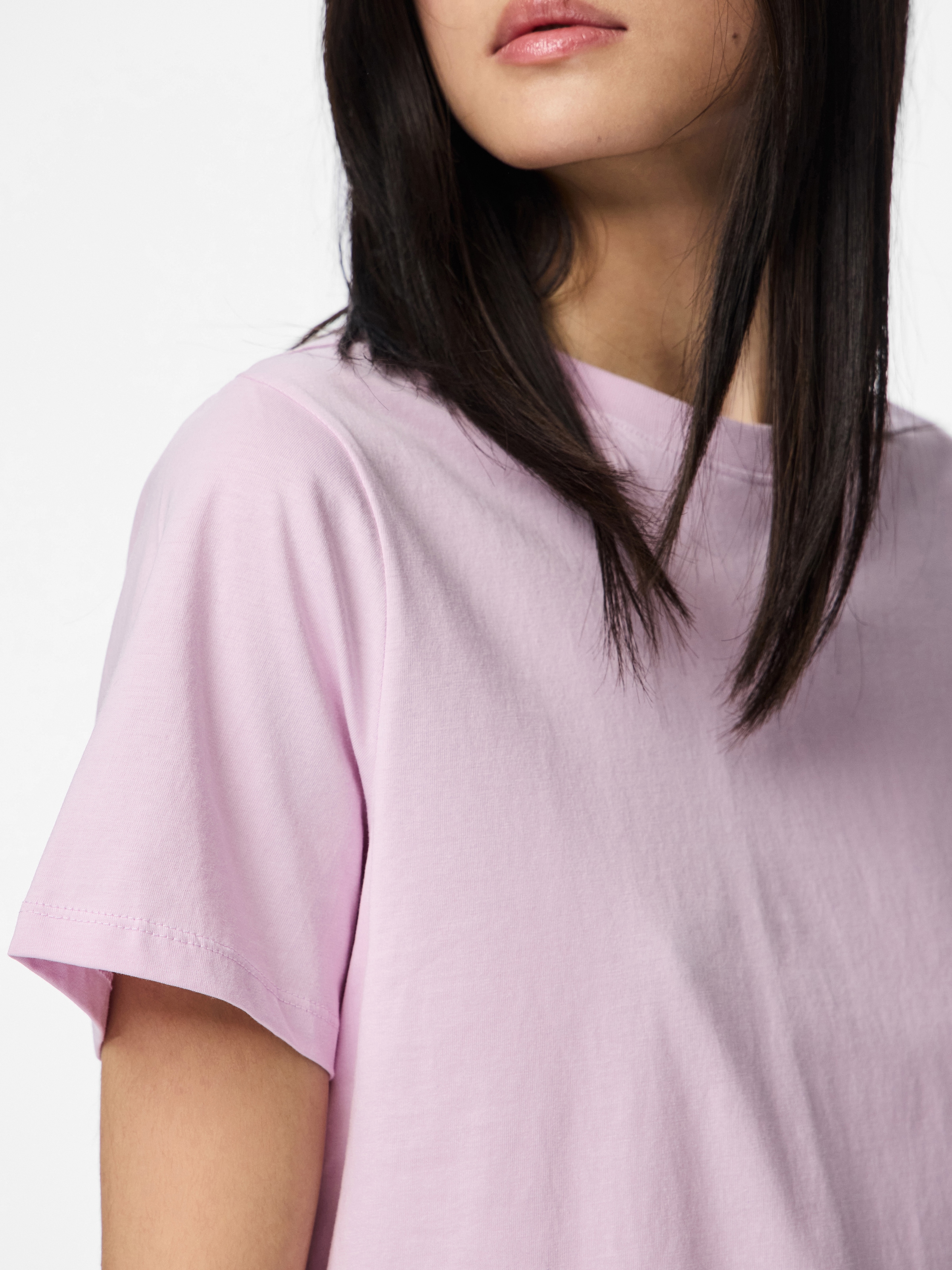 pieces Shirt à col rond »PCRIA SS SOLID TEE NOOS BC« coton, coupe régulière