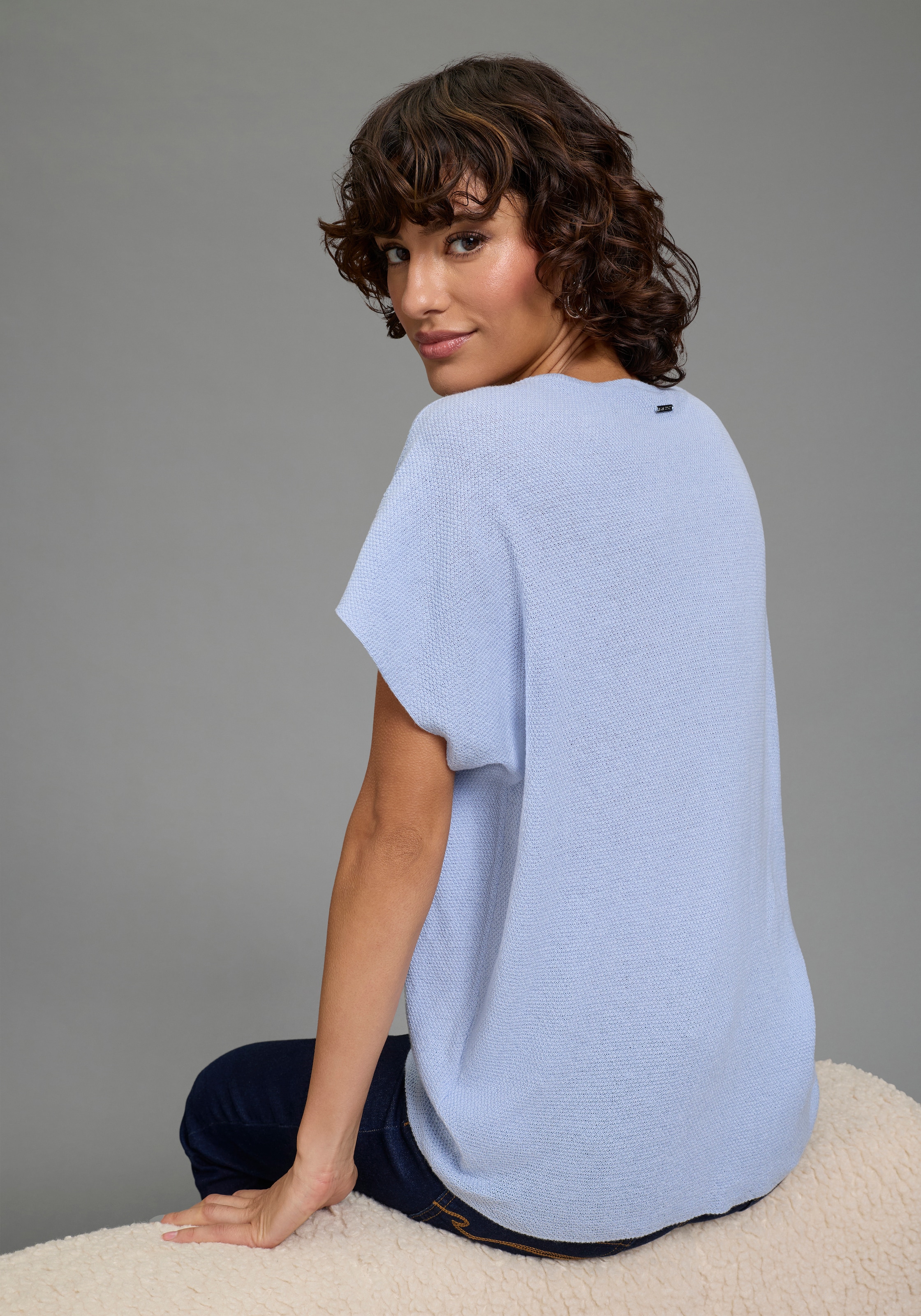 Laura Scott Kurzarmpullover mit modernem Perlstrick und lässiger Passform