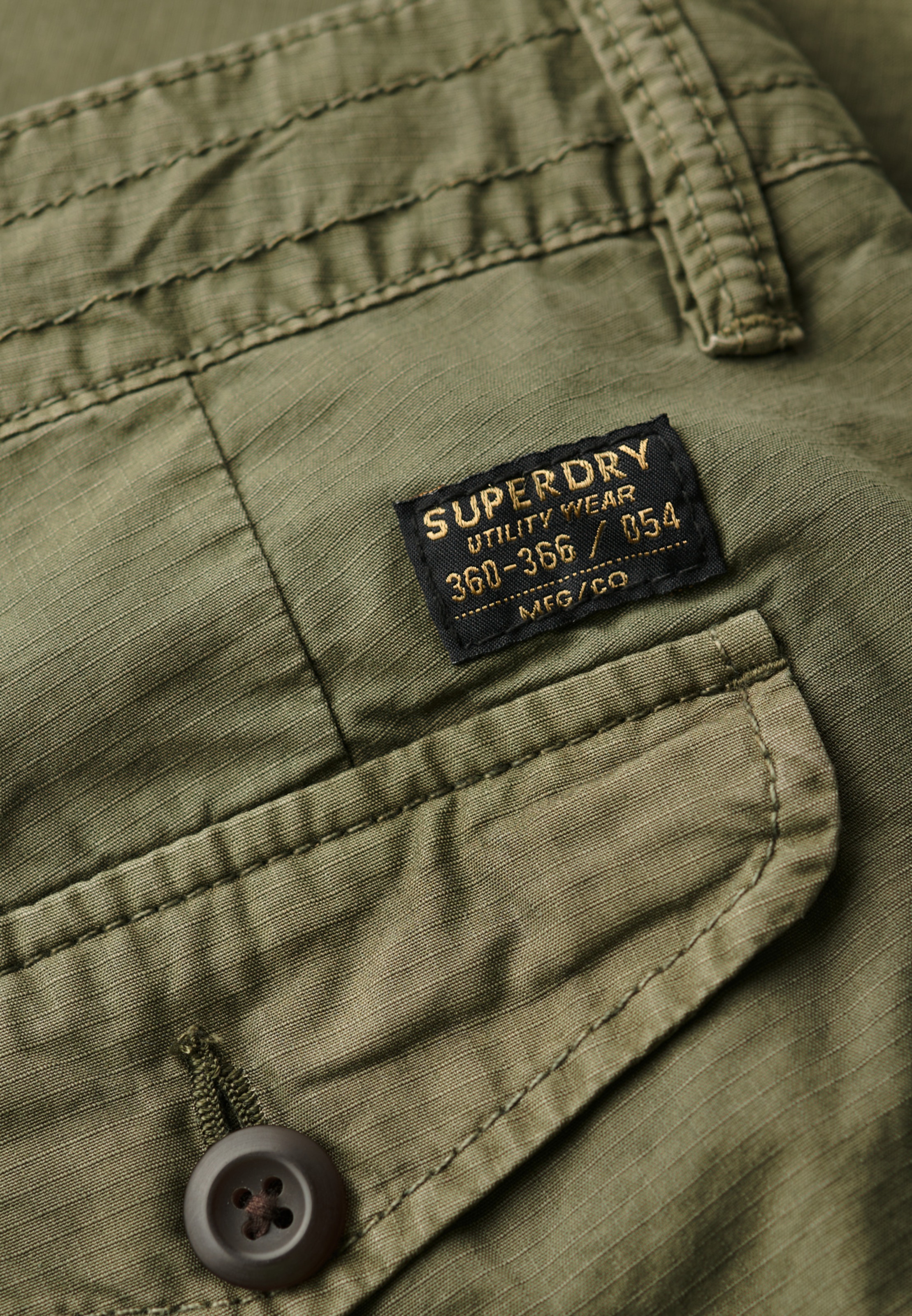 Superdry Short »SD-PARACHUTE LIGHT SHORT«