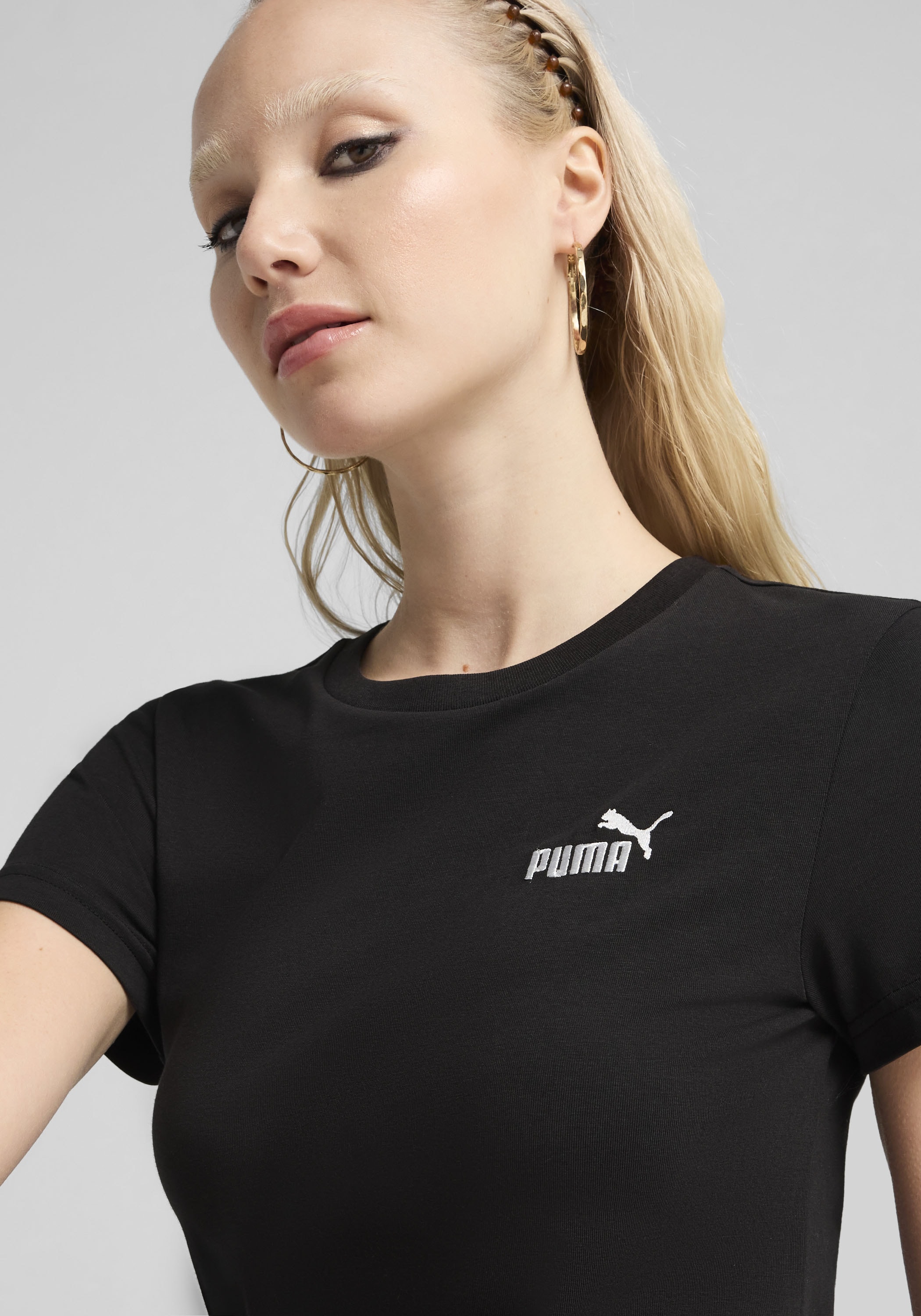 PUMA Robe t-shirt »ESS SMALL NO 1 LOGO SLIM DRESS« style sportif, facile d'entretien