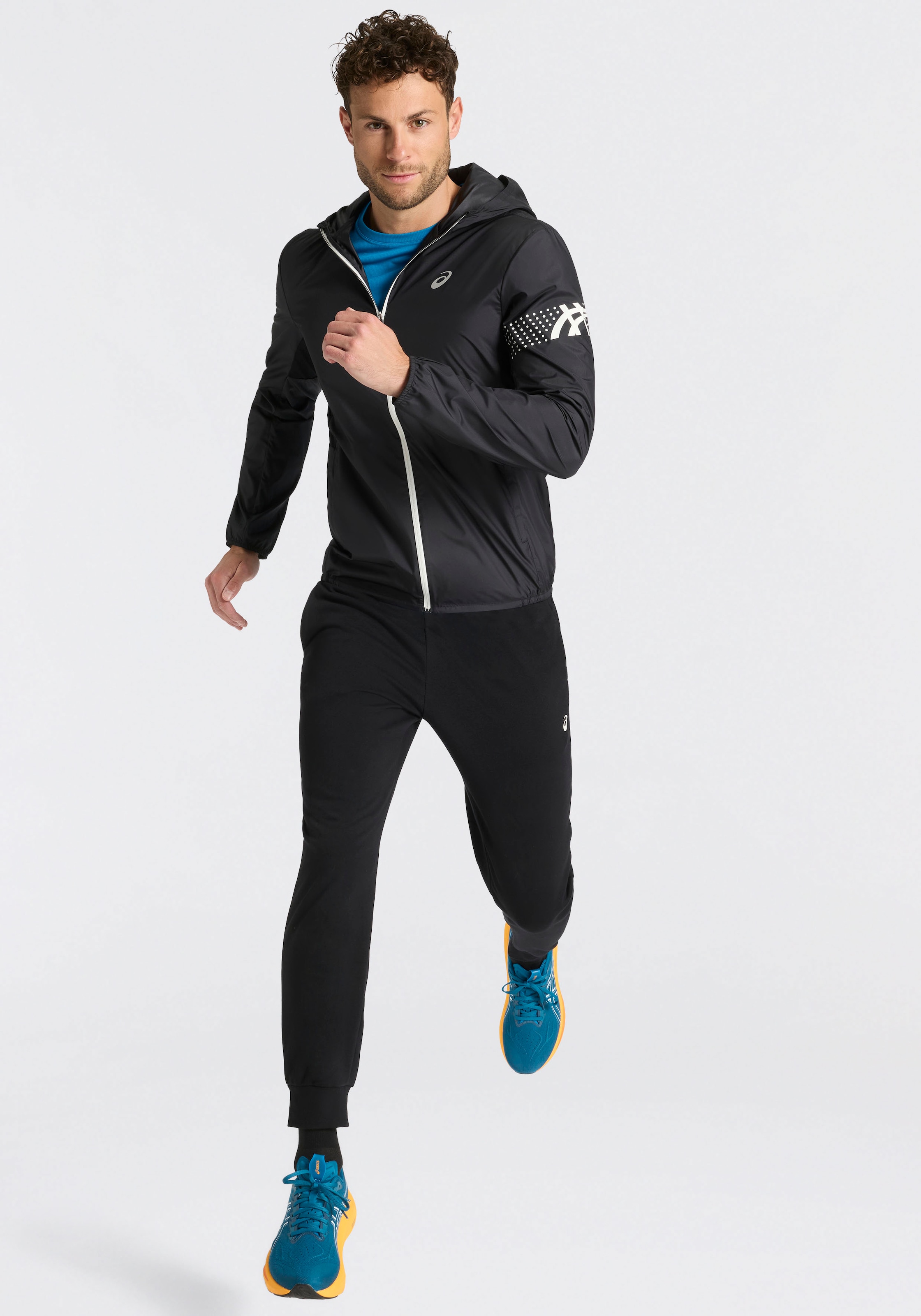 Asics Jogginghose »FRENCH TERRY PANT«  für Laufaktivitäten und Sportmode, sportlicher Stil