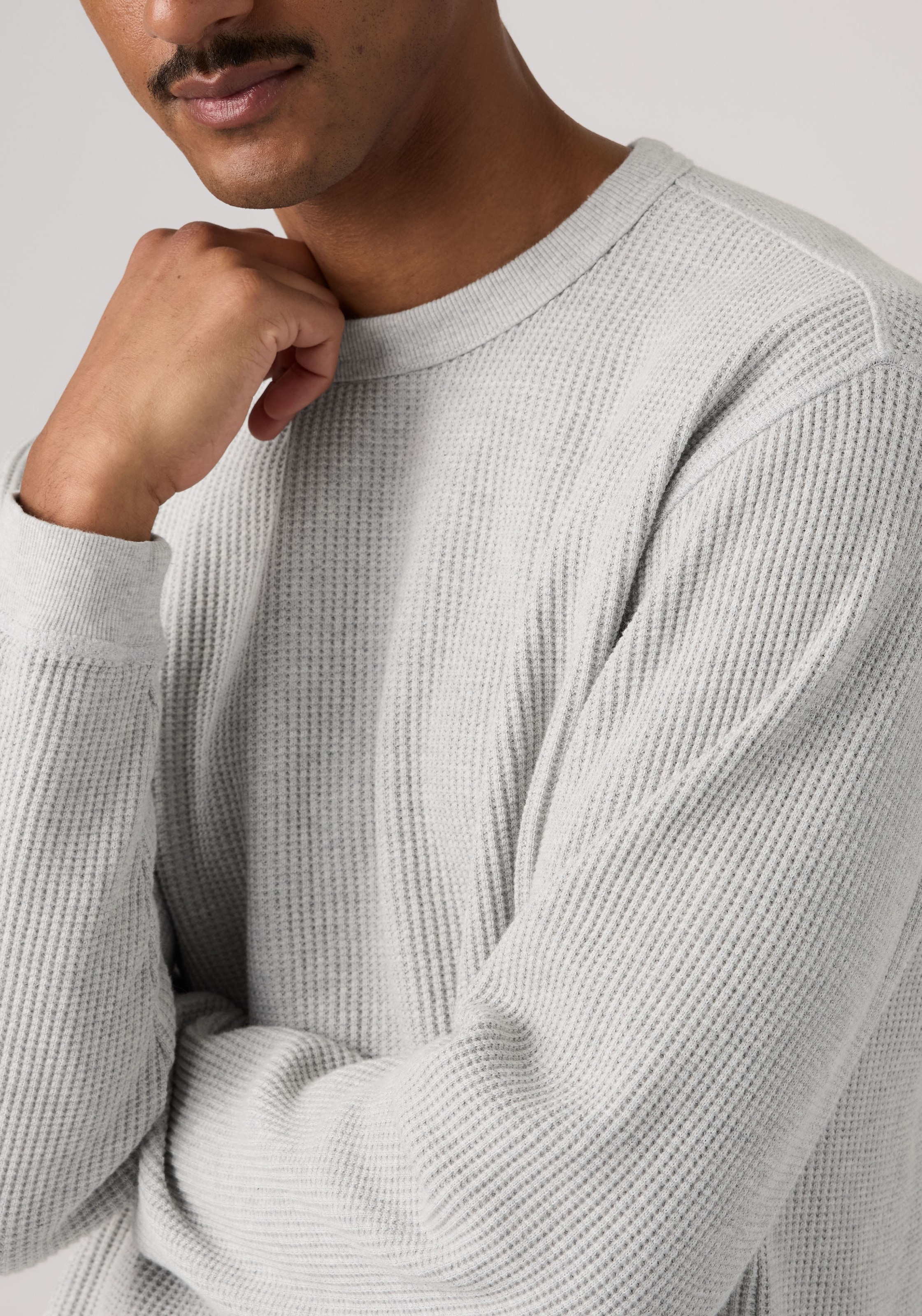 Levi's® Langarmshirt Waffelstrukturmuster