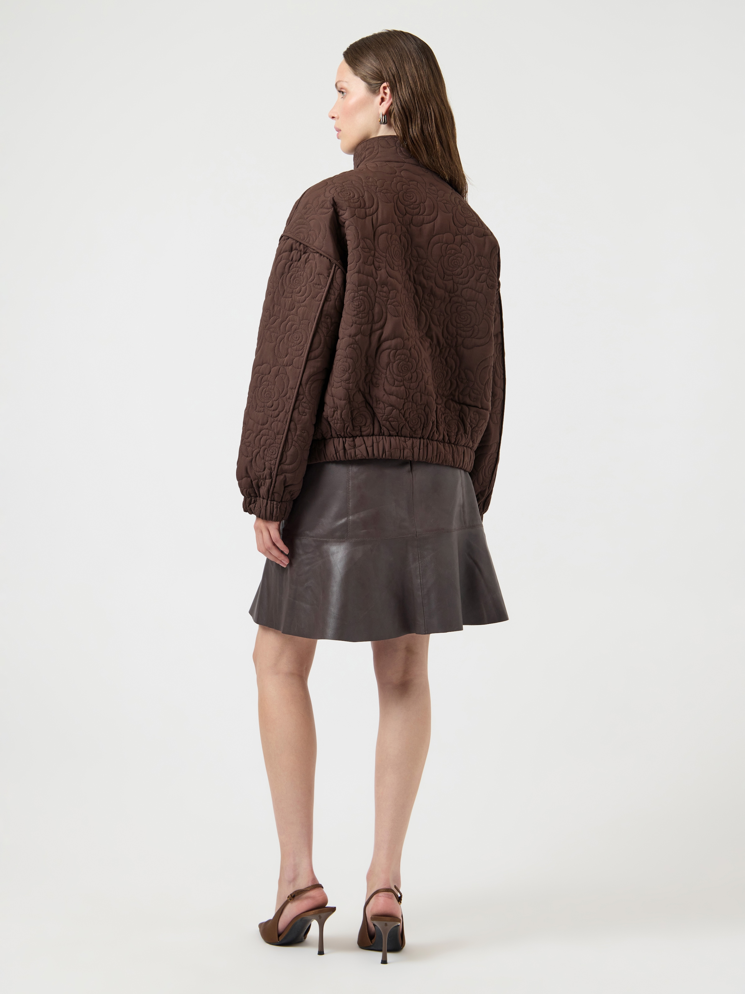 Y.A.S Blouson »YASFIPURA LS QUILTED JACKET S. NOOS« sans capuche fibre synthétique, poignets élastiques