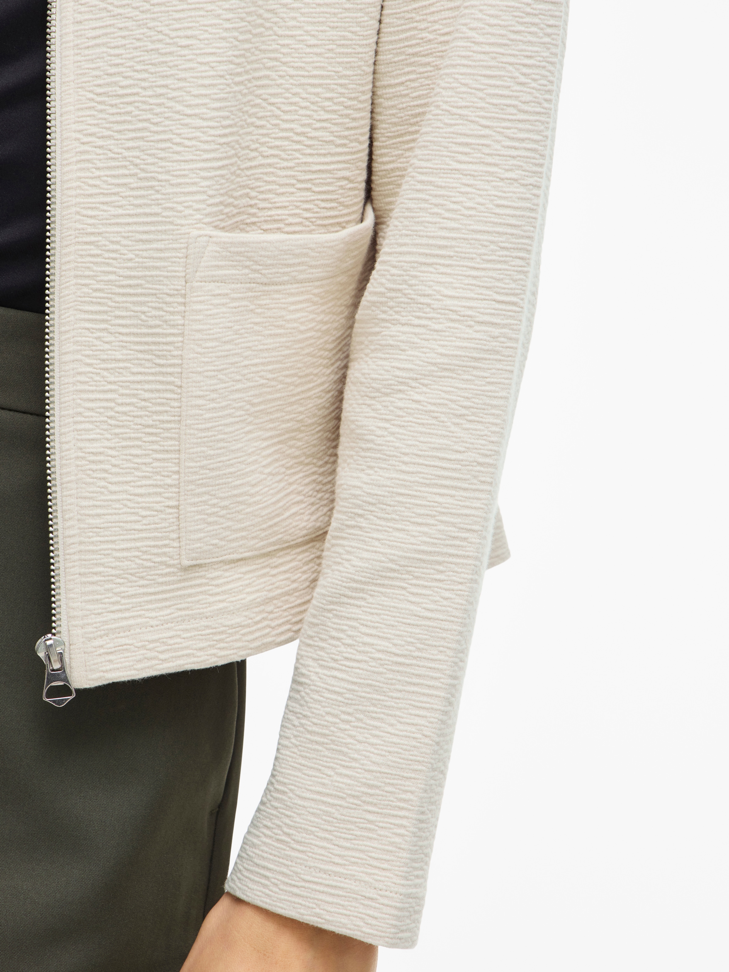 Vila Blazer court »VIGARDEN L/S SHORT CARDIGAN - NOOS«