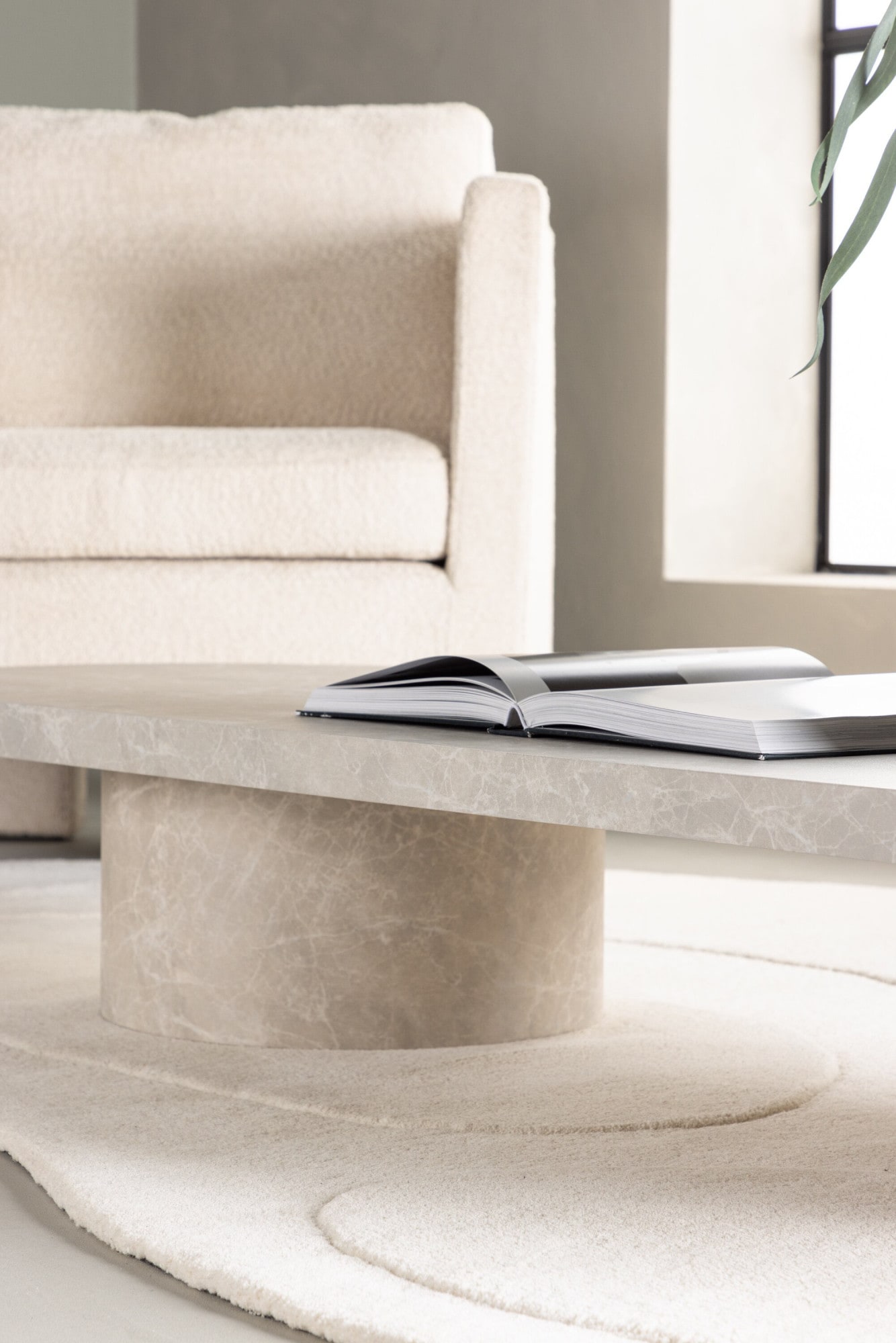 Venture Home Table basse »Narvik, ovaler Couchtisch 190 × 60 cm mit Sinterstein-Tischplatte« Sofatisch, MDF, 3D-Papier, sehr niedrig, rundliche Form, geräumig