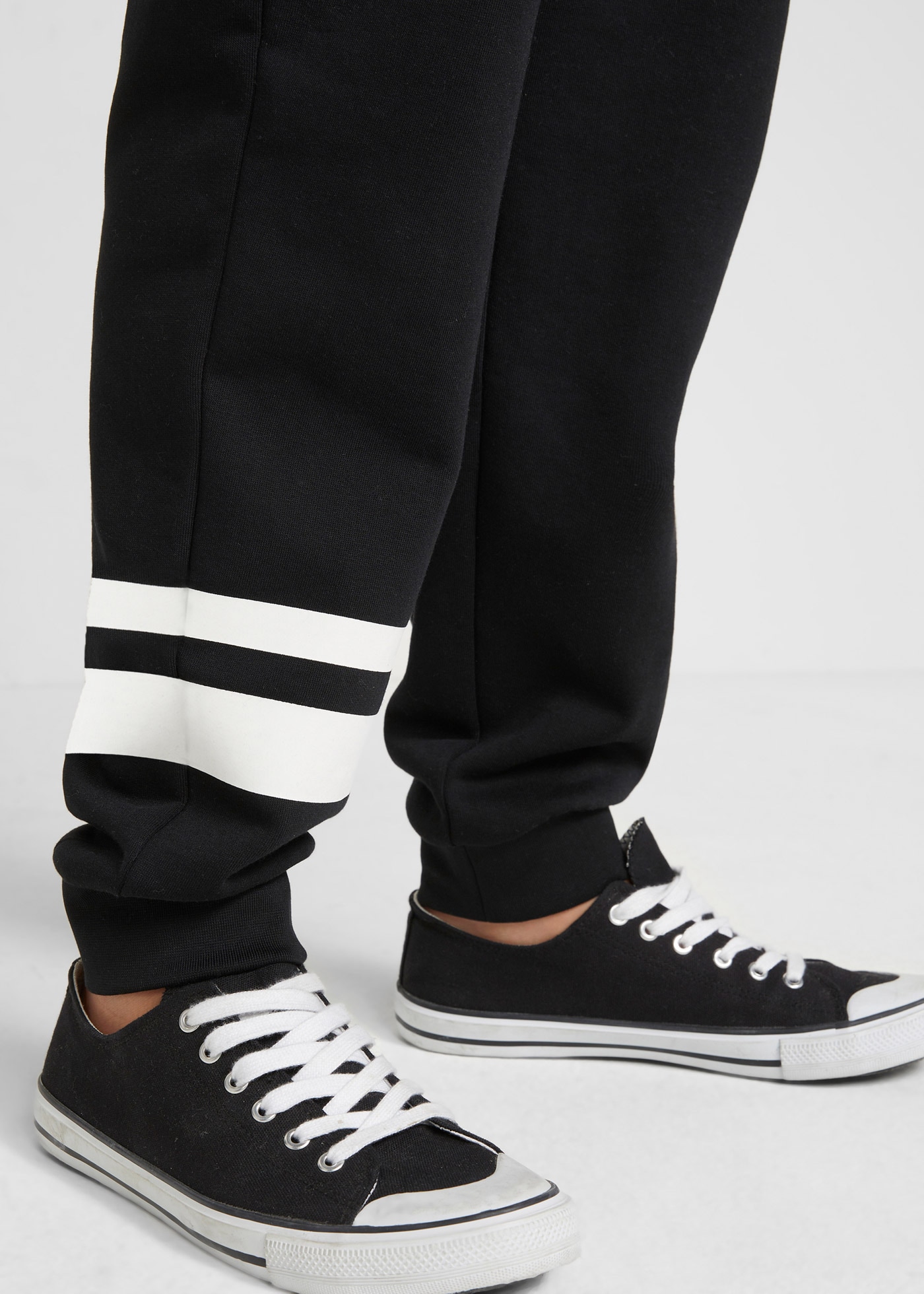 bonprix Pantalon de jogging  Jogginghose aus weichem Baumwoll-Mix (2er Pack)