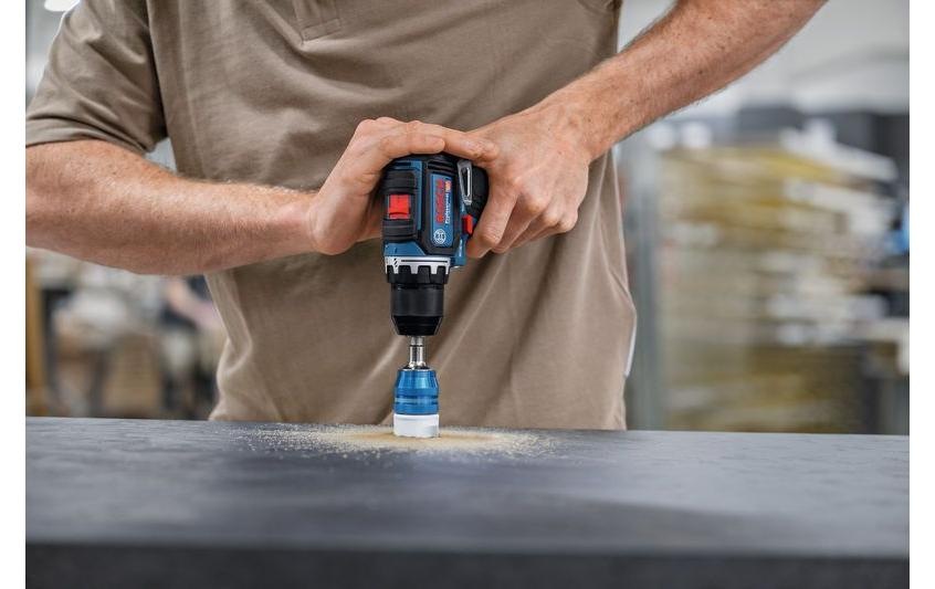 Bosch Professional Akku-Bohrschrauber »GSR 12 V-32 Kit« Set,  Koffer, Mit 2 Akkus, 1 Ladegerät & Zubehörset