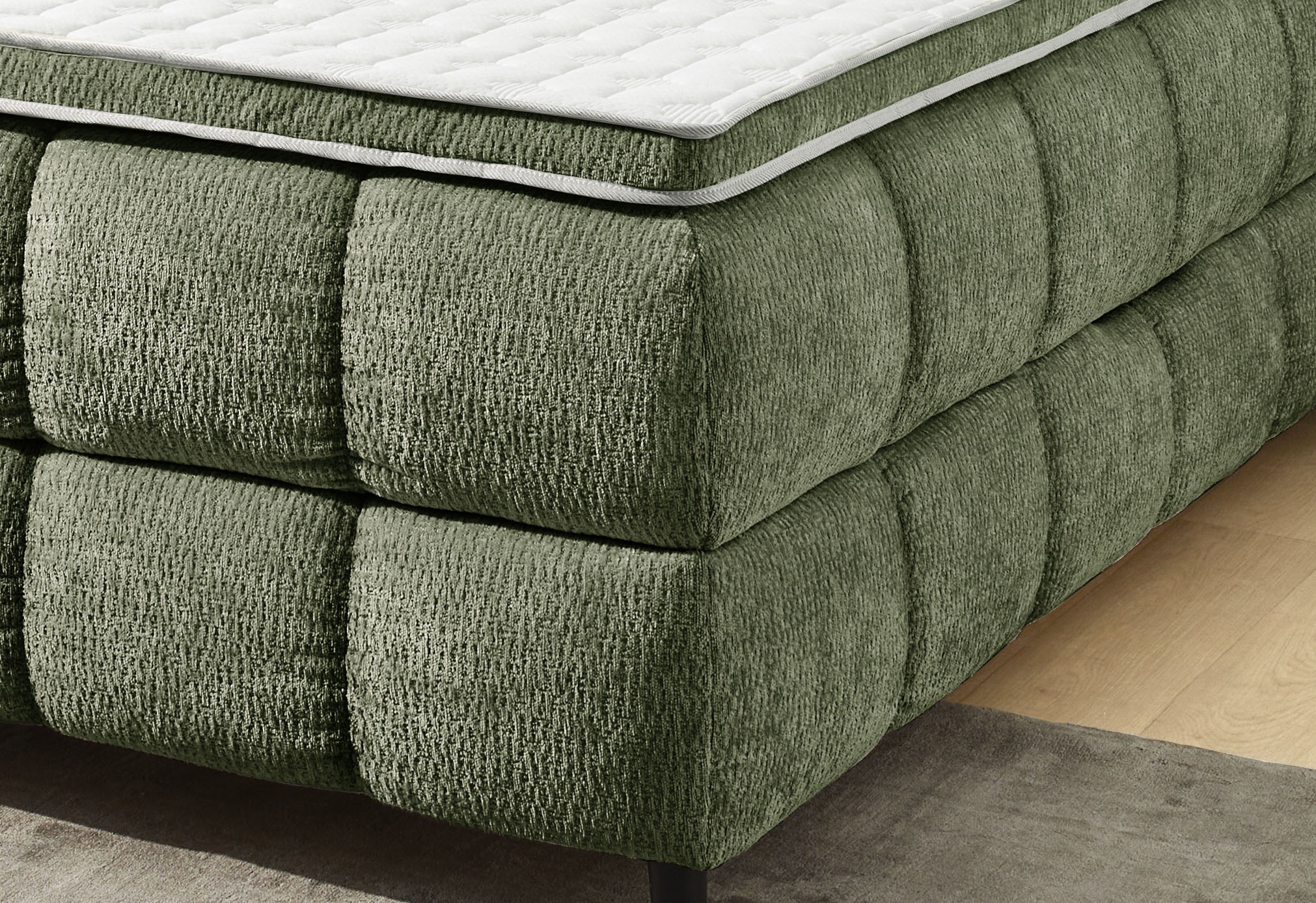 Jockenhöfer Gruppe Lit de boxe »Molly in der Breite 180cm, inkl. Bettkasten« matelas TTFK 7 zones, surmatelas en mousse froide, différentes couleurs