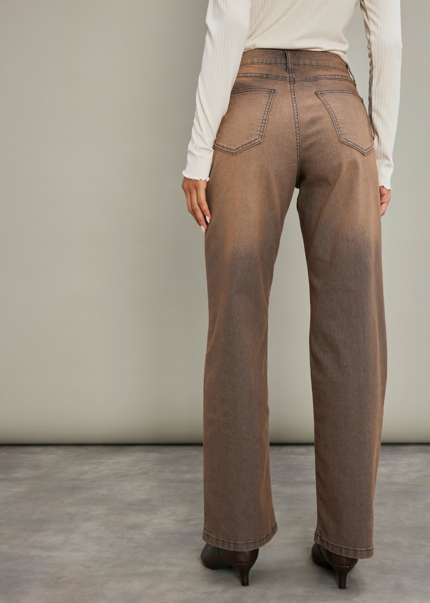 bonprix Weite Jeans Loose Fit, gerades Bein, mit Vintage-Waschung