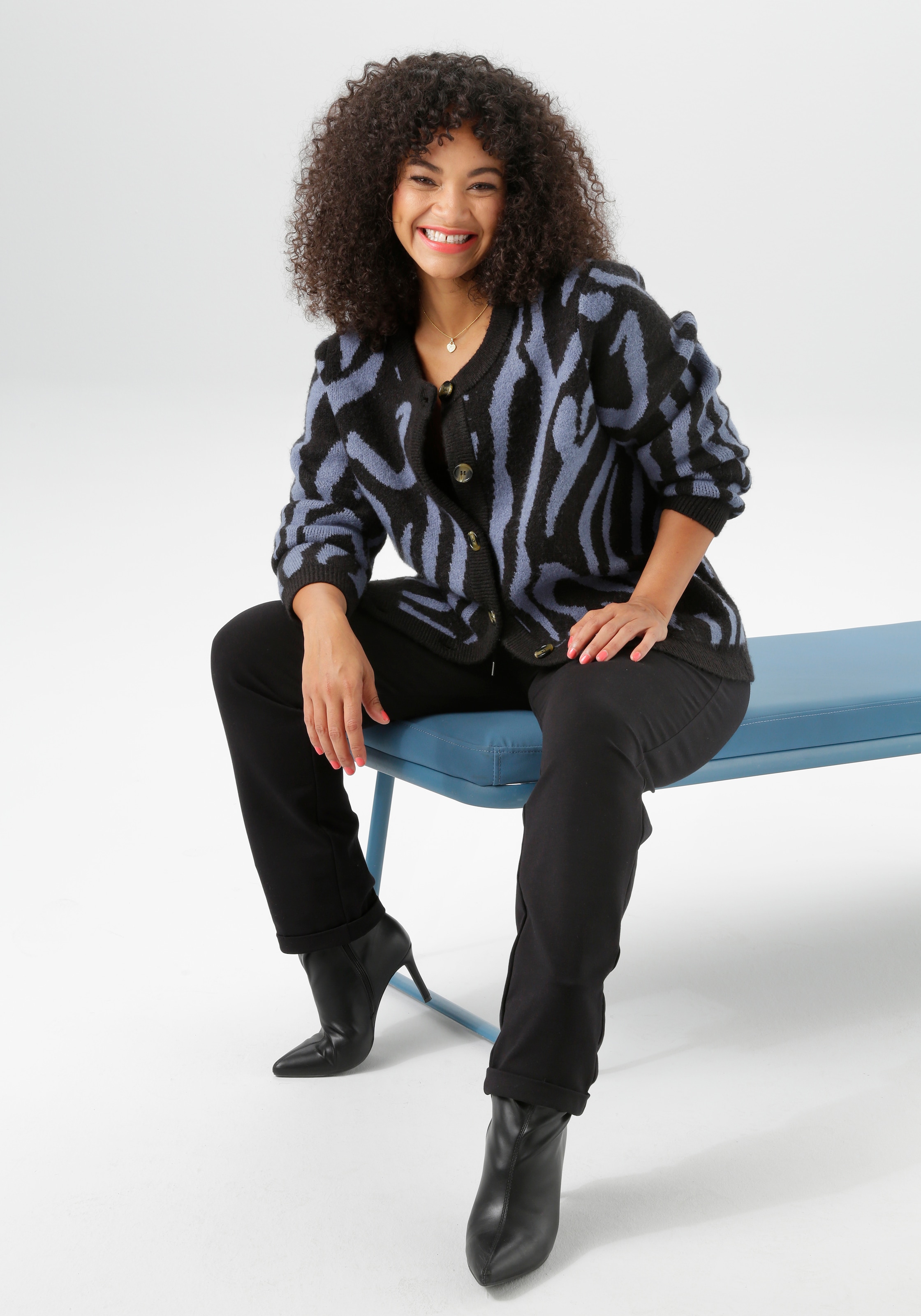 Aniston PLUS Veste en tricot mit auffälligen Strickmuster - NEUE KOLLEKTION