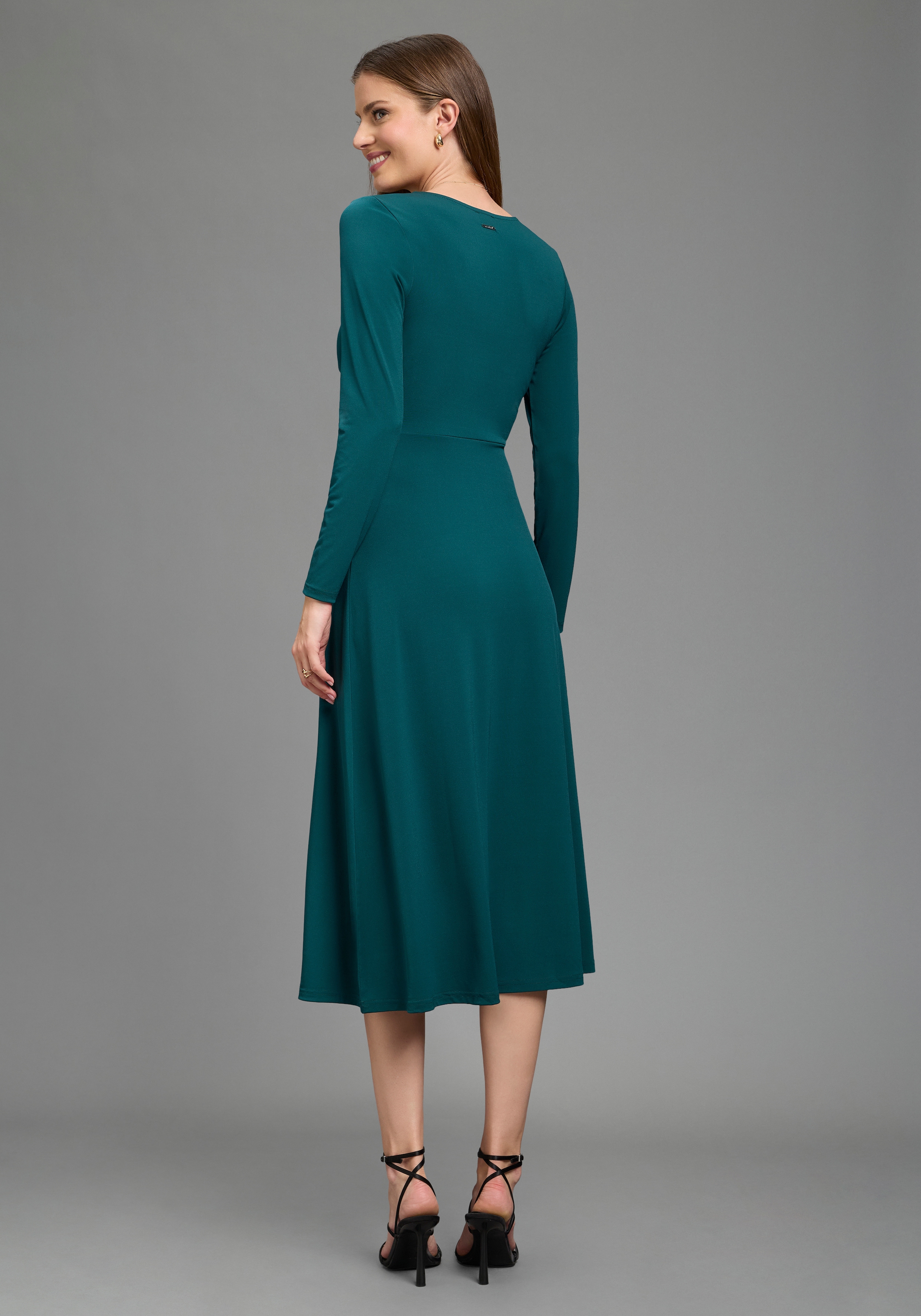 Laura Scott Robe de soirée en tissu stretch doux, coupe cintrée, longueur mollet