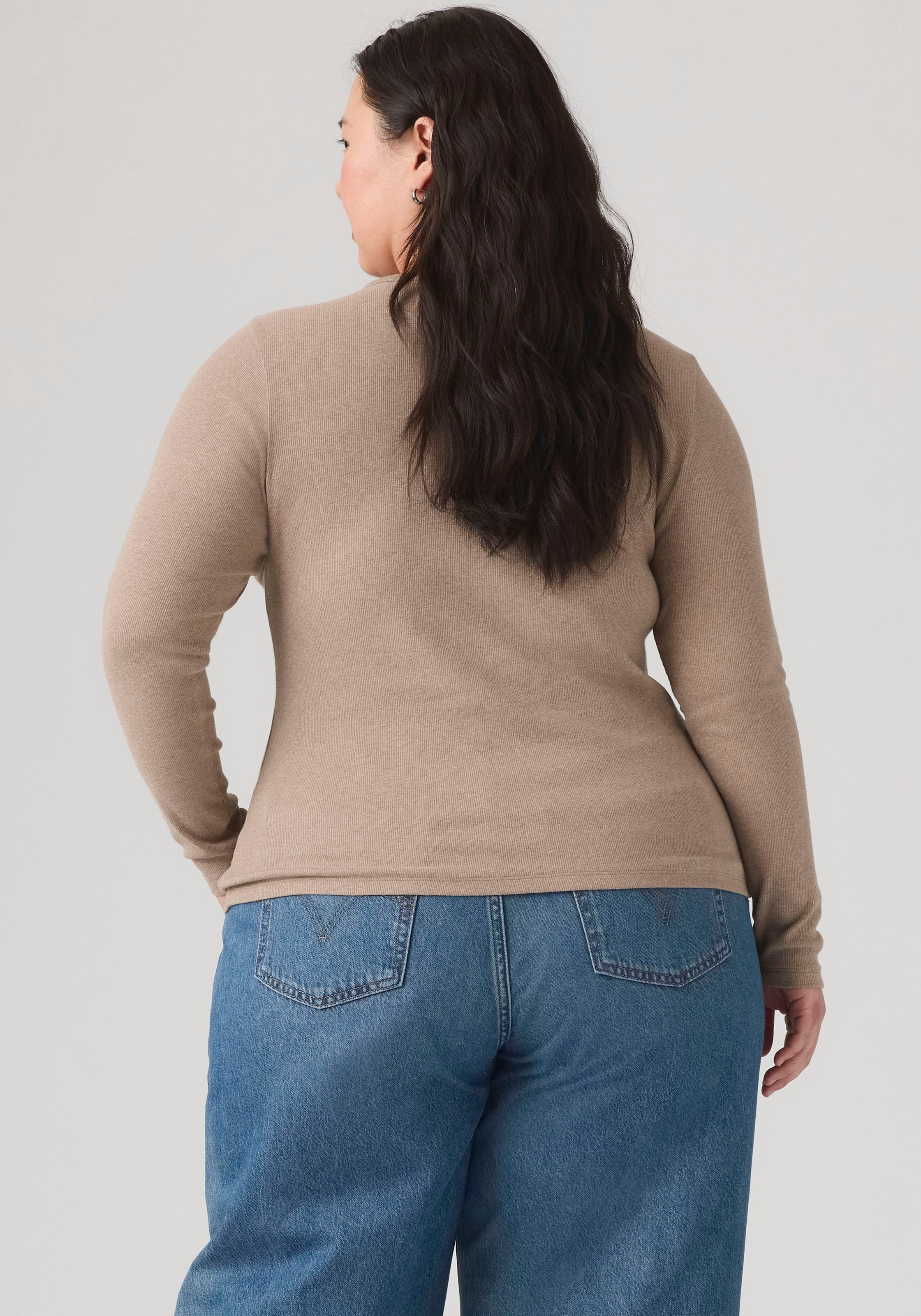 Levi's® Plus T-shirt à manches longues »PL HAYES LS« coupe ajustée