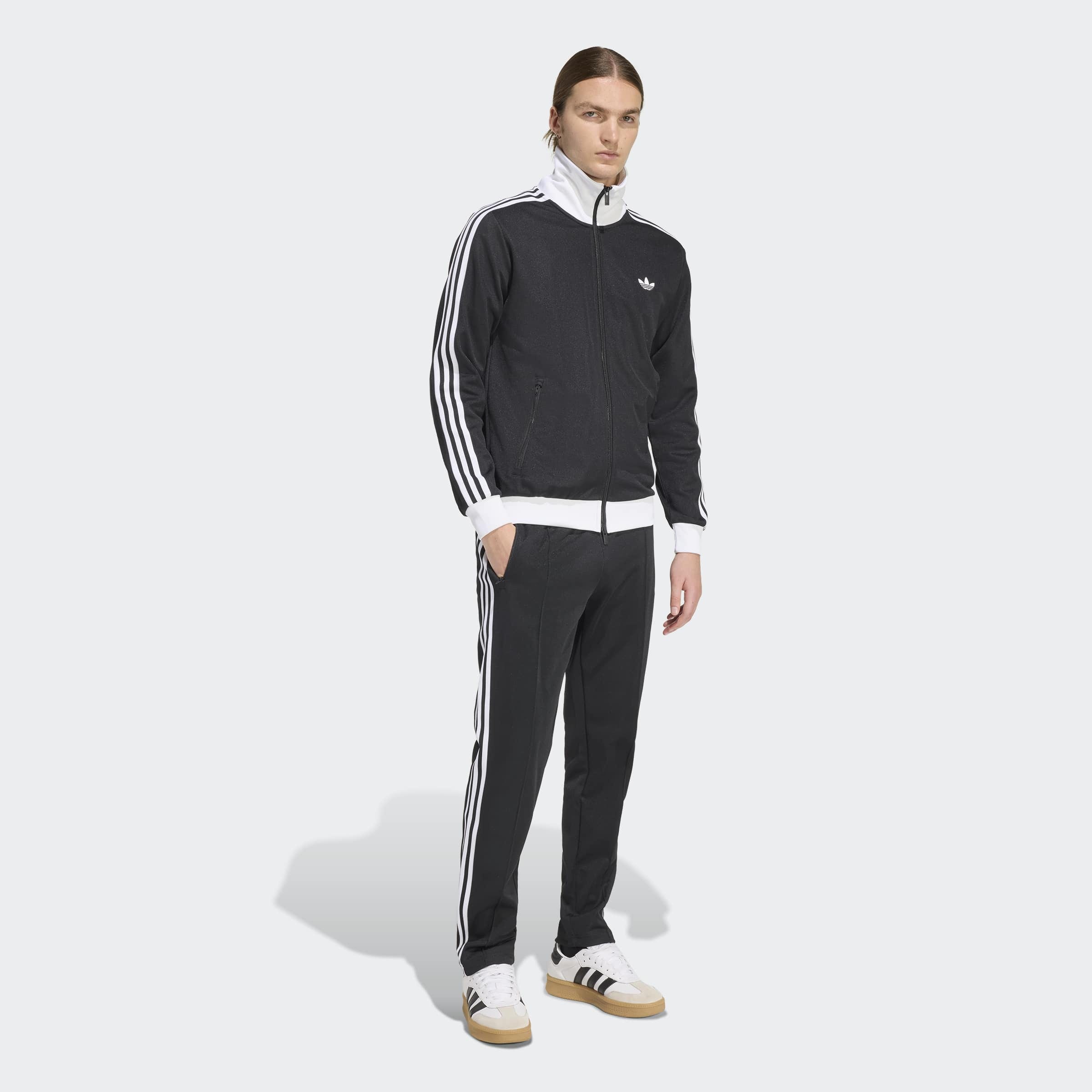 adidas Originals Trainingsjacke »BECKENBAUER TT« mit Rundhalsausschnitt, aus Baumwolle und Polyester, in normaler Länge