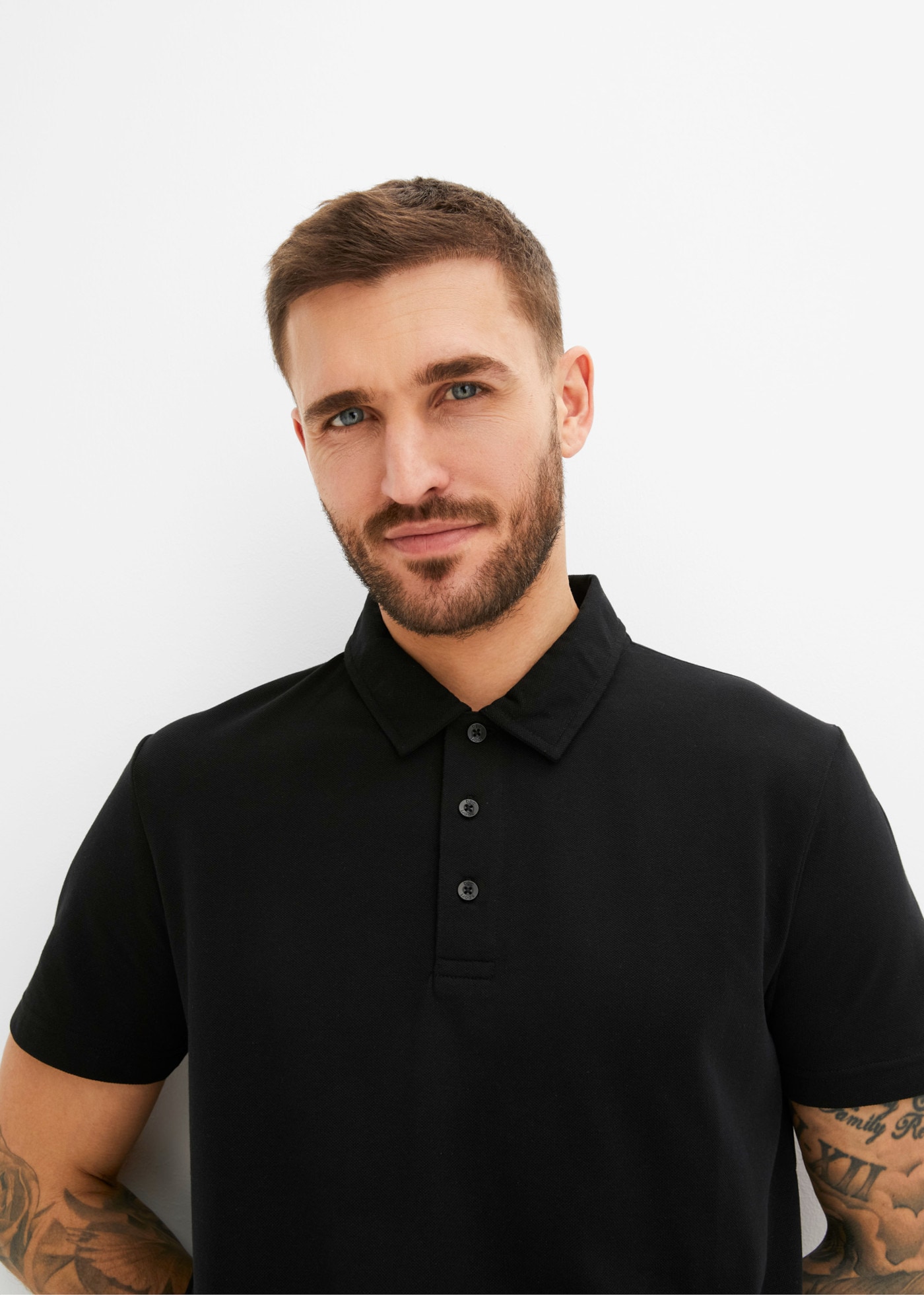 bonprix Polo forme basique, mélange de coton, col
